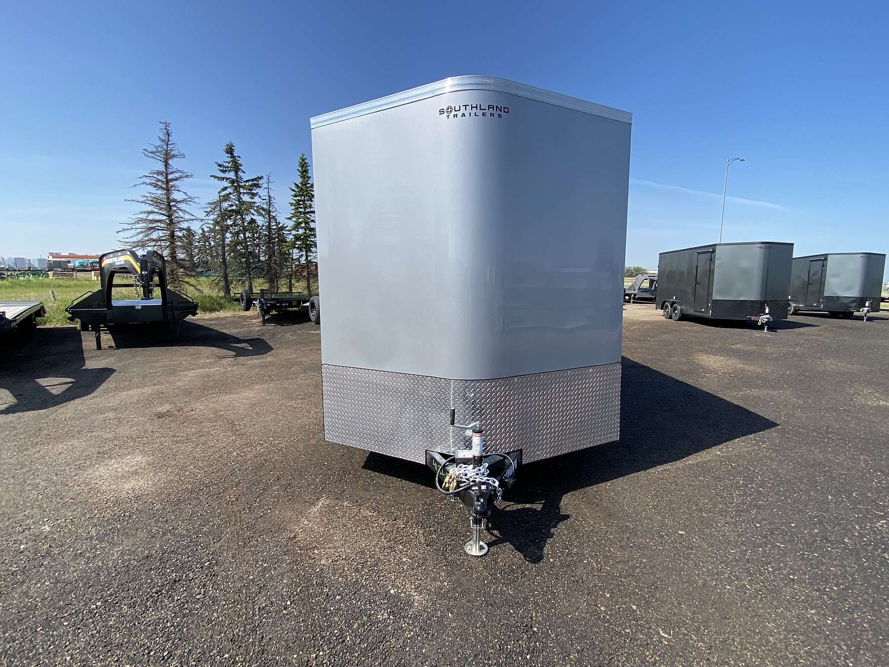 2026 Royal 7.5'x18' Enclosed Cargo w/ Ramp Door