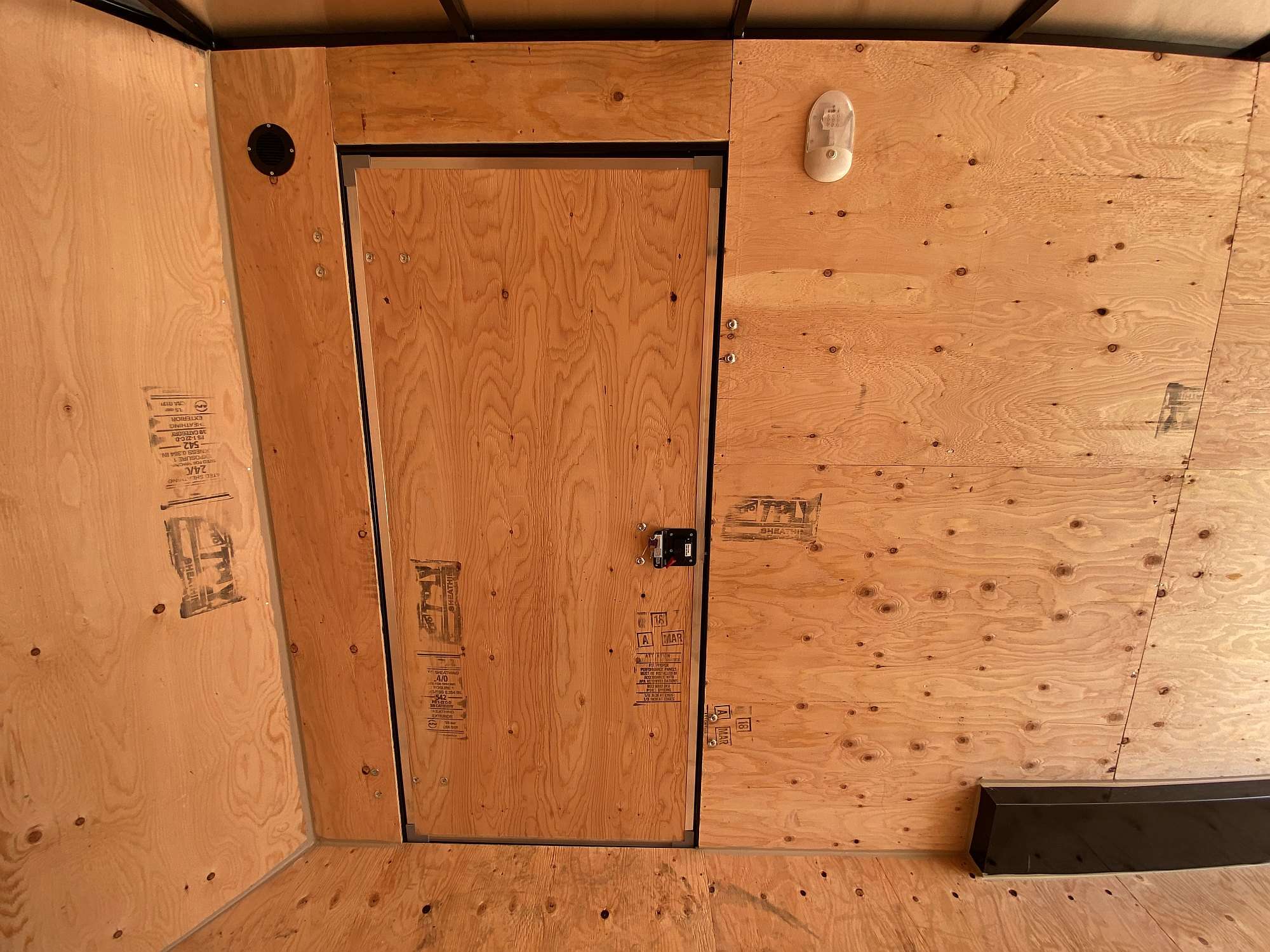 2026 Royal 7.5'x18' Enclosed Cargo w/ Ramp Door