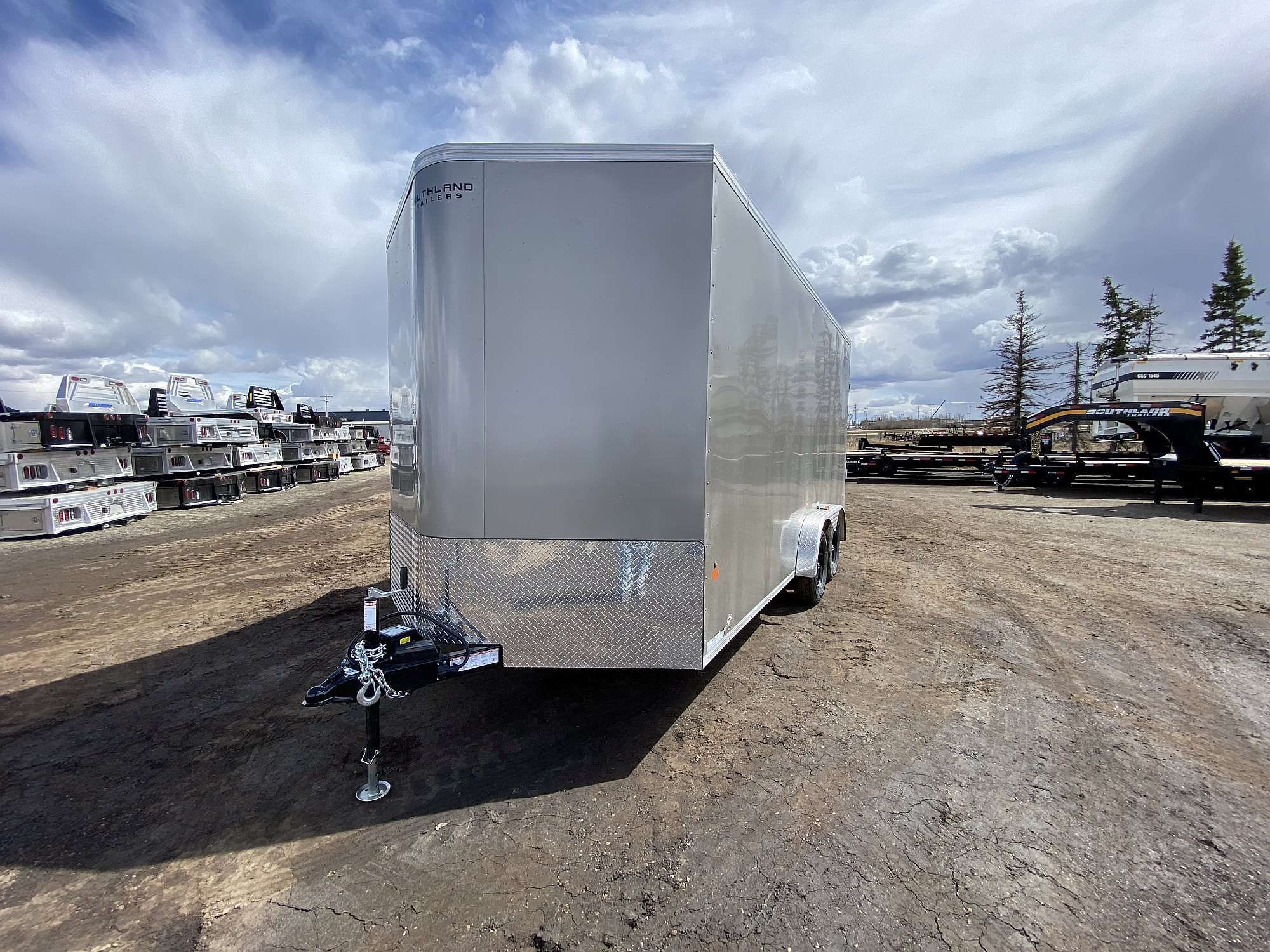 2026 Royal 7.5'x18' Enclosed Cargo w/ Ramp Door