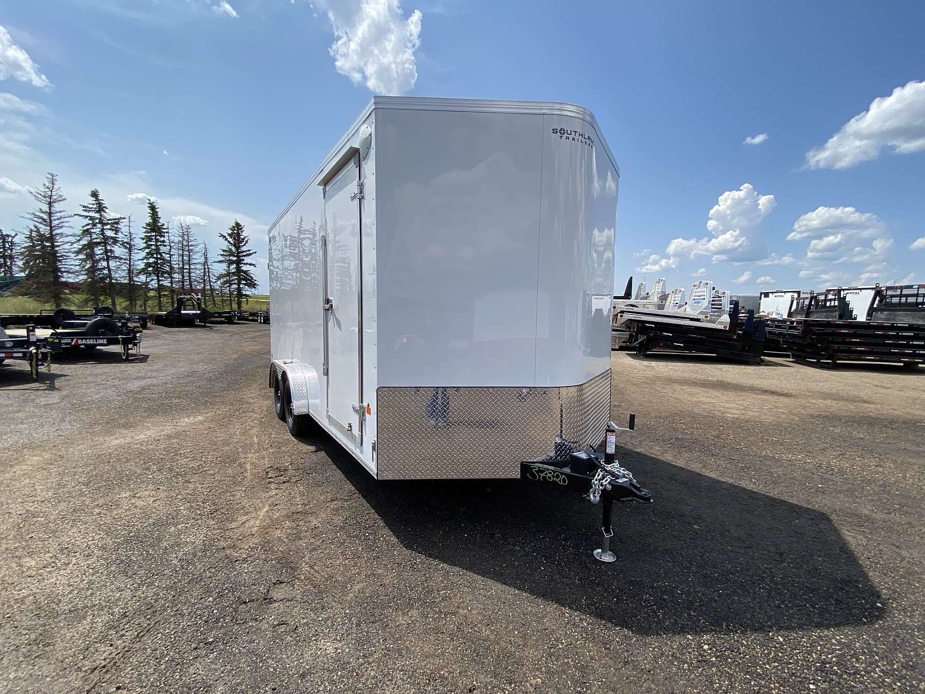 2026 Royal 7.5'x18' Enclosed Cargo w/ Ramp Door