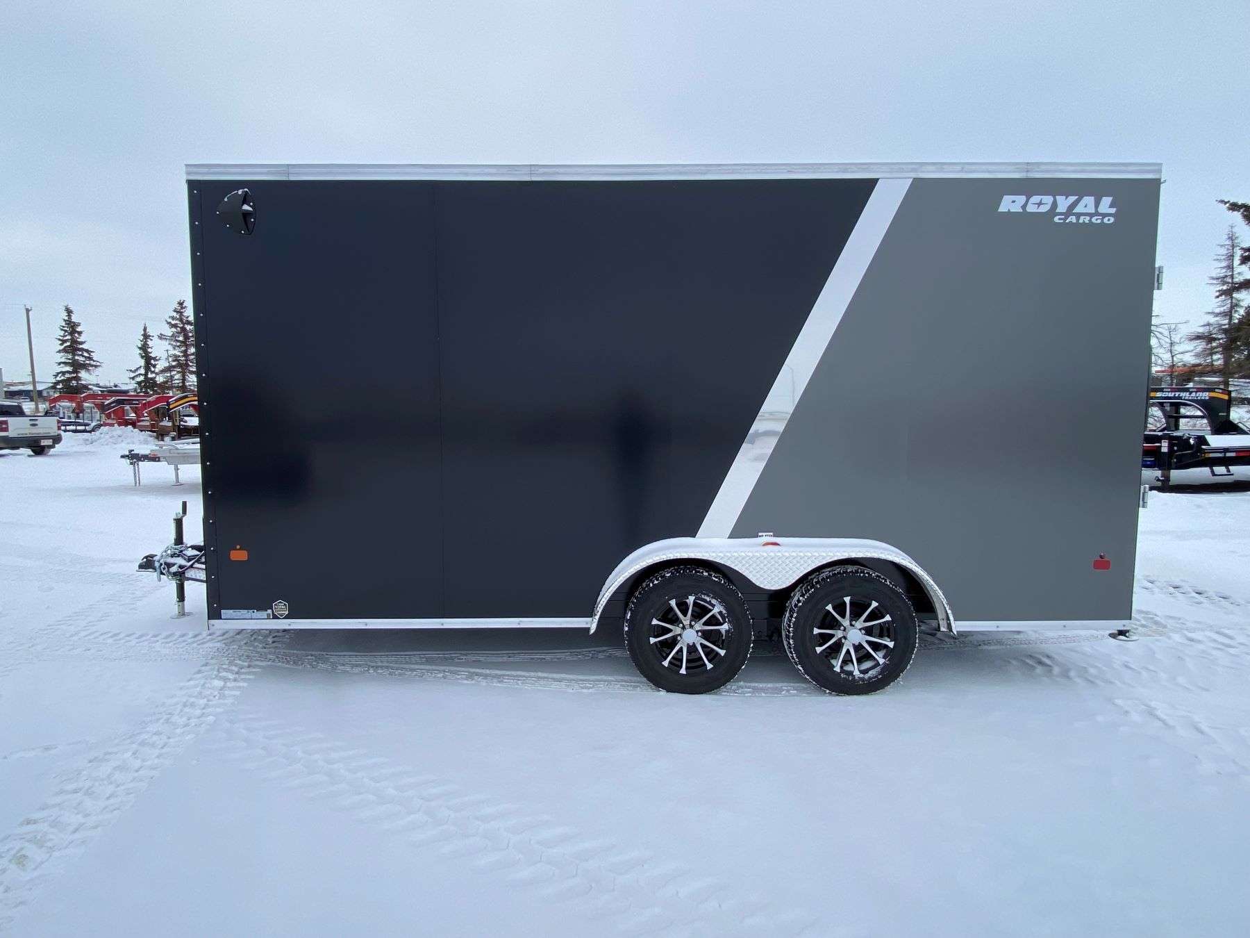 2026 Royal 7.5'x18' Two-Tone Enclosed Cargo Trailer