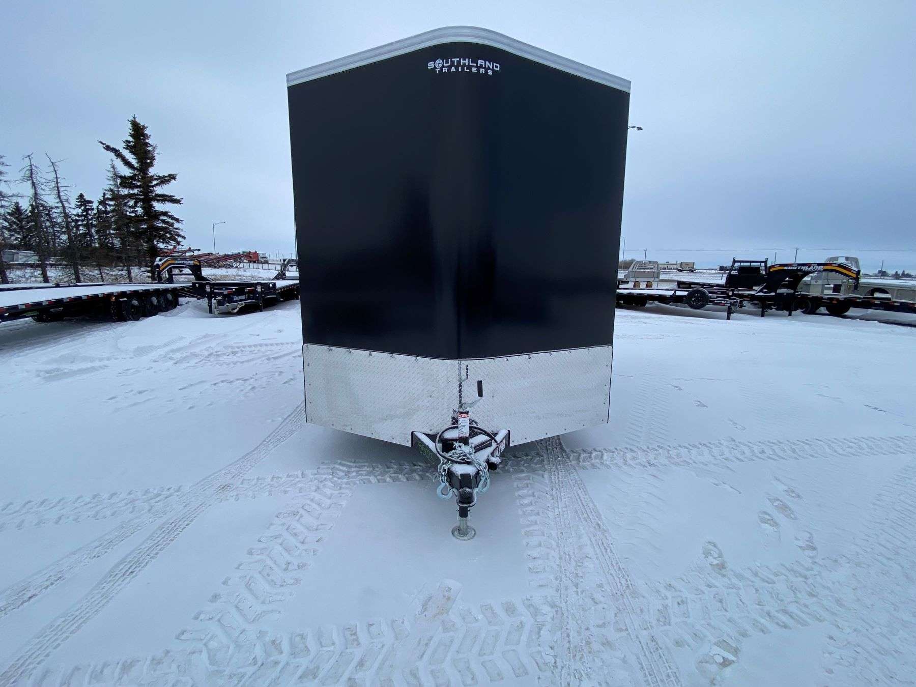 2026 Royal 7.5'x18' Two-Tone Enclosed Cargo Trailer