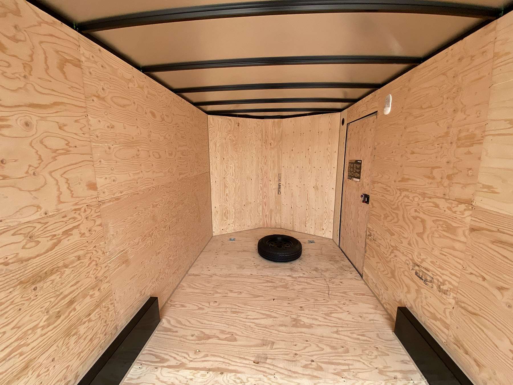 2026 Royal 7.5'x18' Two-Tone Enclosed Cargo Trailer