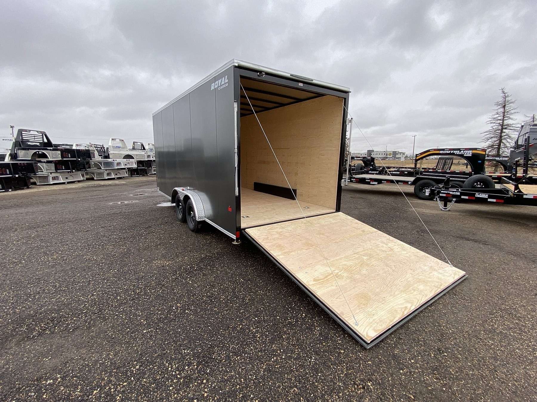 2026 Royal 7.5'x20' Enclosed Cargo Trailer