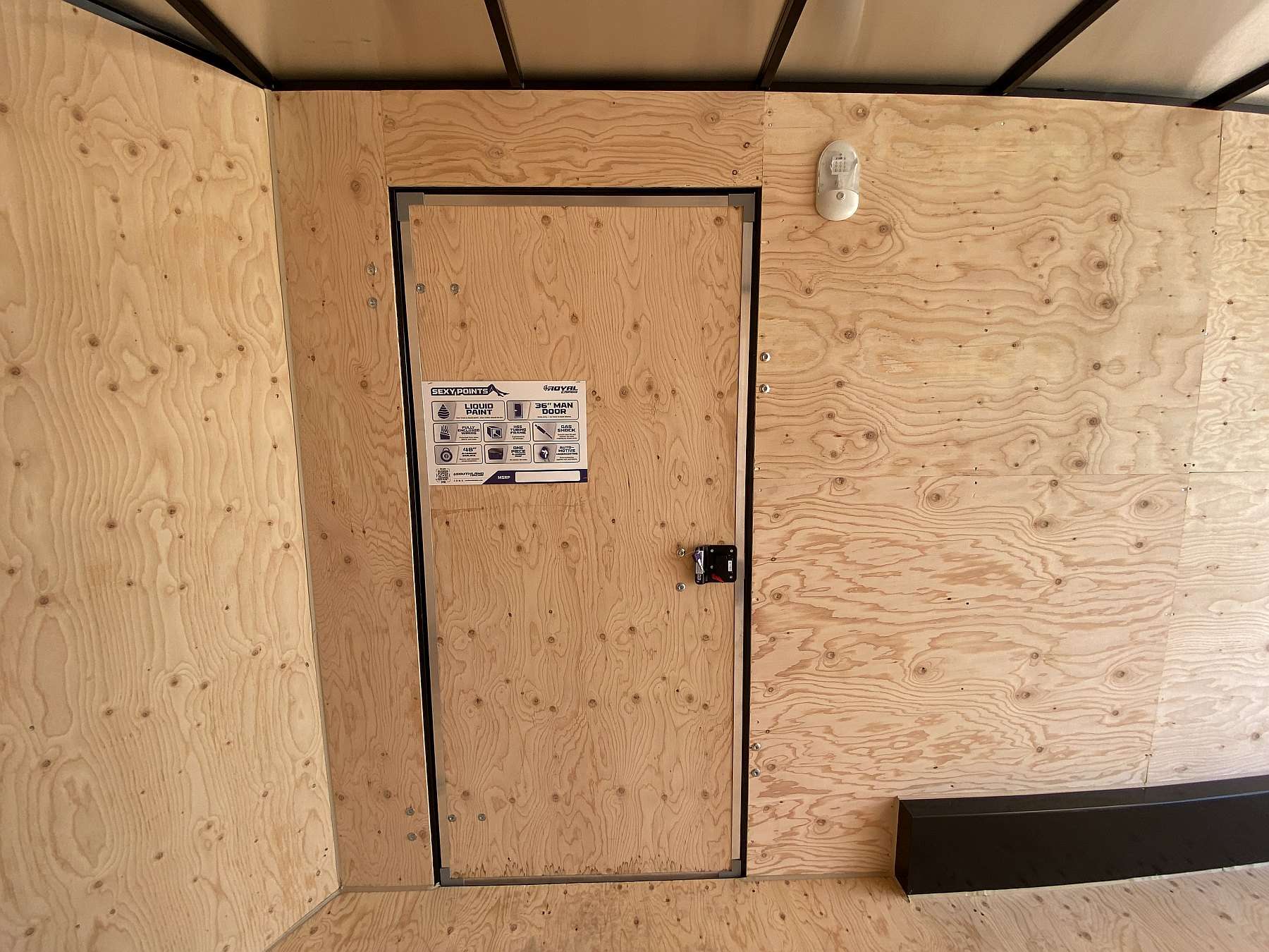 2026 Royal 7.5'x20' Enclosed Cargo w/ Axle Upgrade