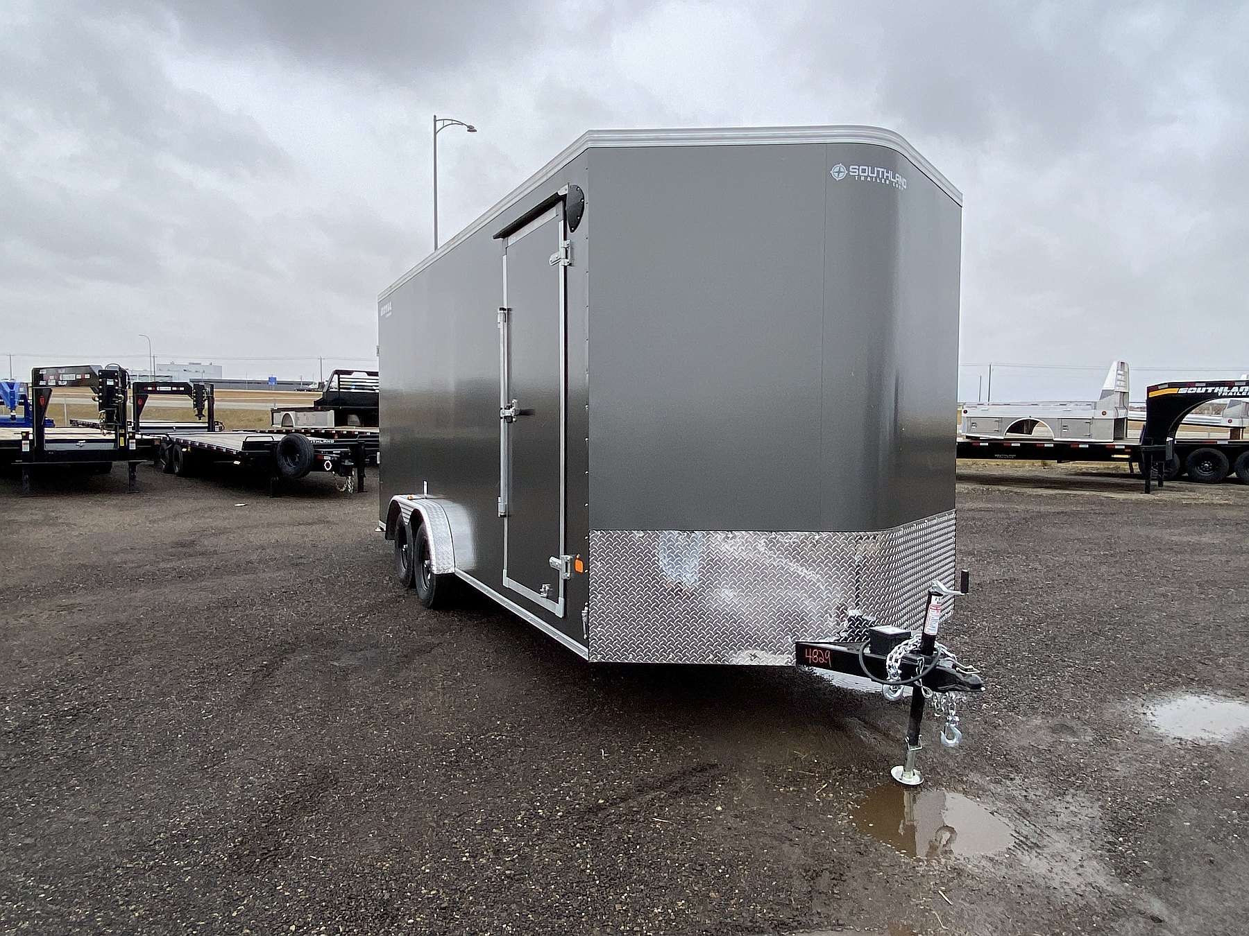 2026 Royal 7.5'x20' Enclosed Cargo w/ Ramp Door