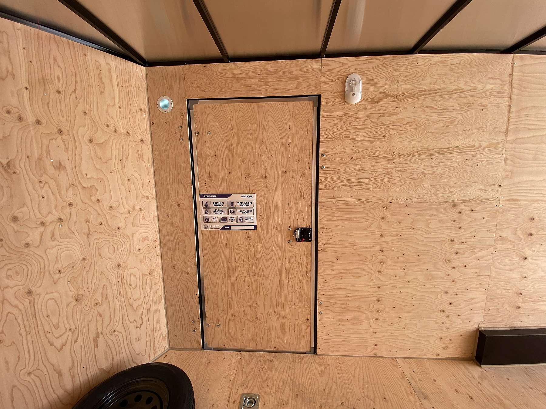 2026 Royal 7.5'x20' Enclosed Cargo w/ Ramp Door