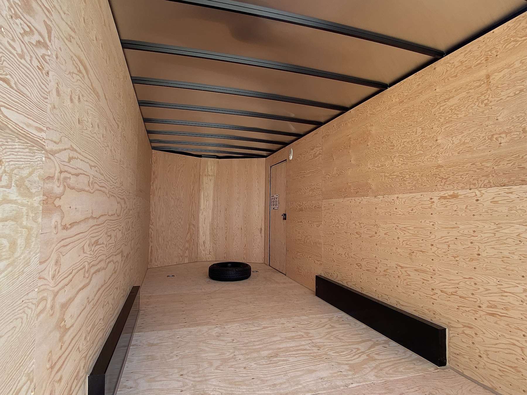 2026 Royal 7.5'x20' Enclosed Cargo w/ Ramp Door