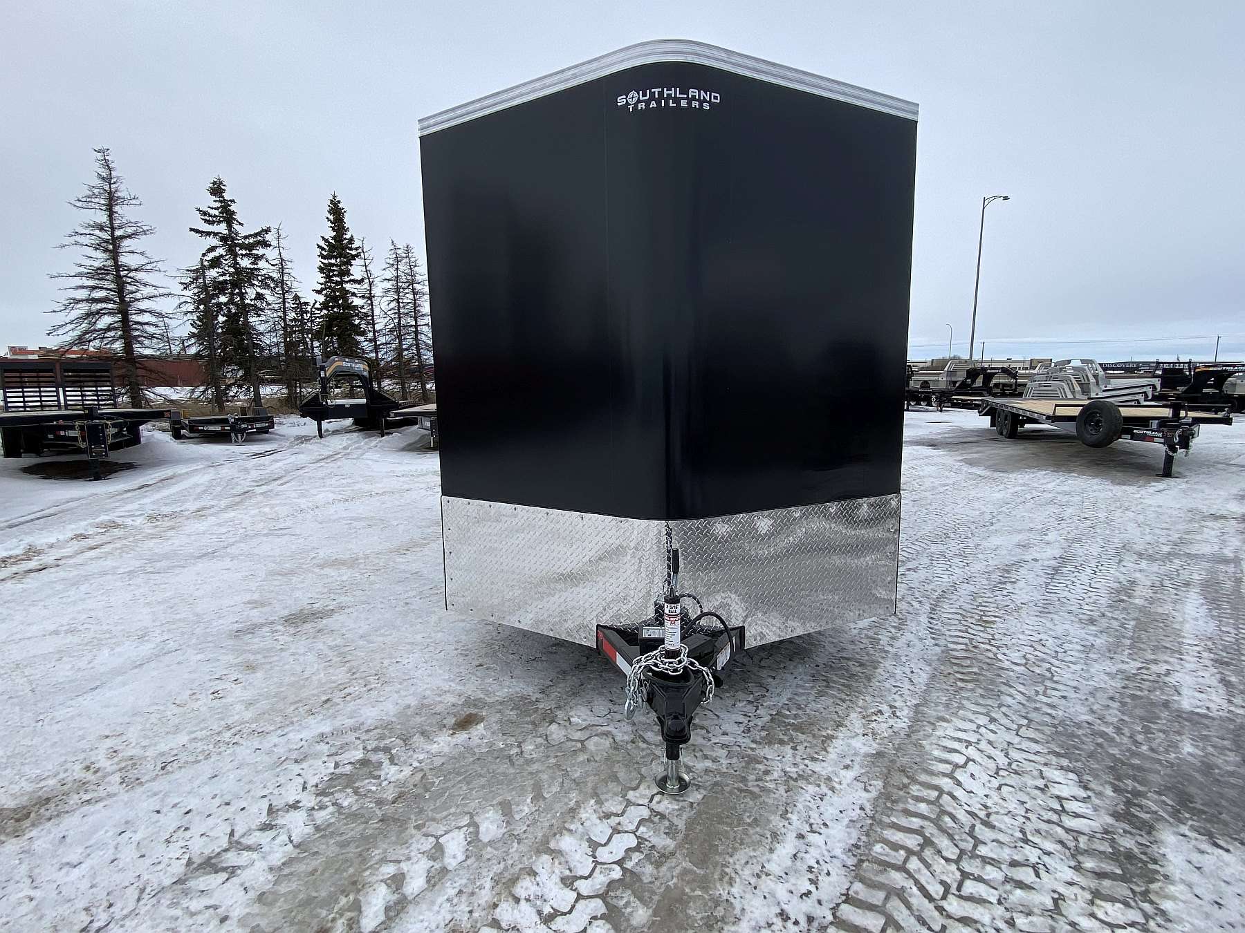 2026 Royal 7.5'x20' Enclosed Cargo w/ Ramp Door