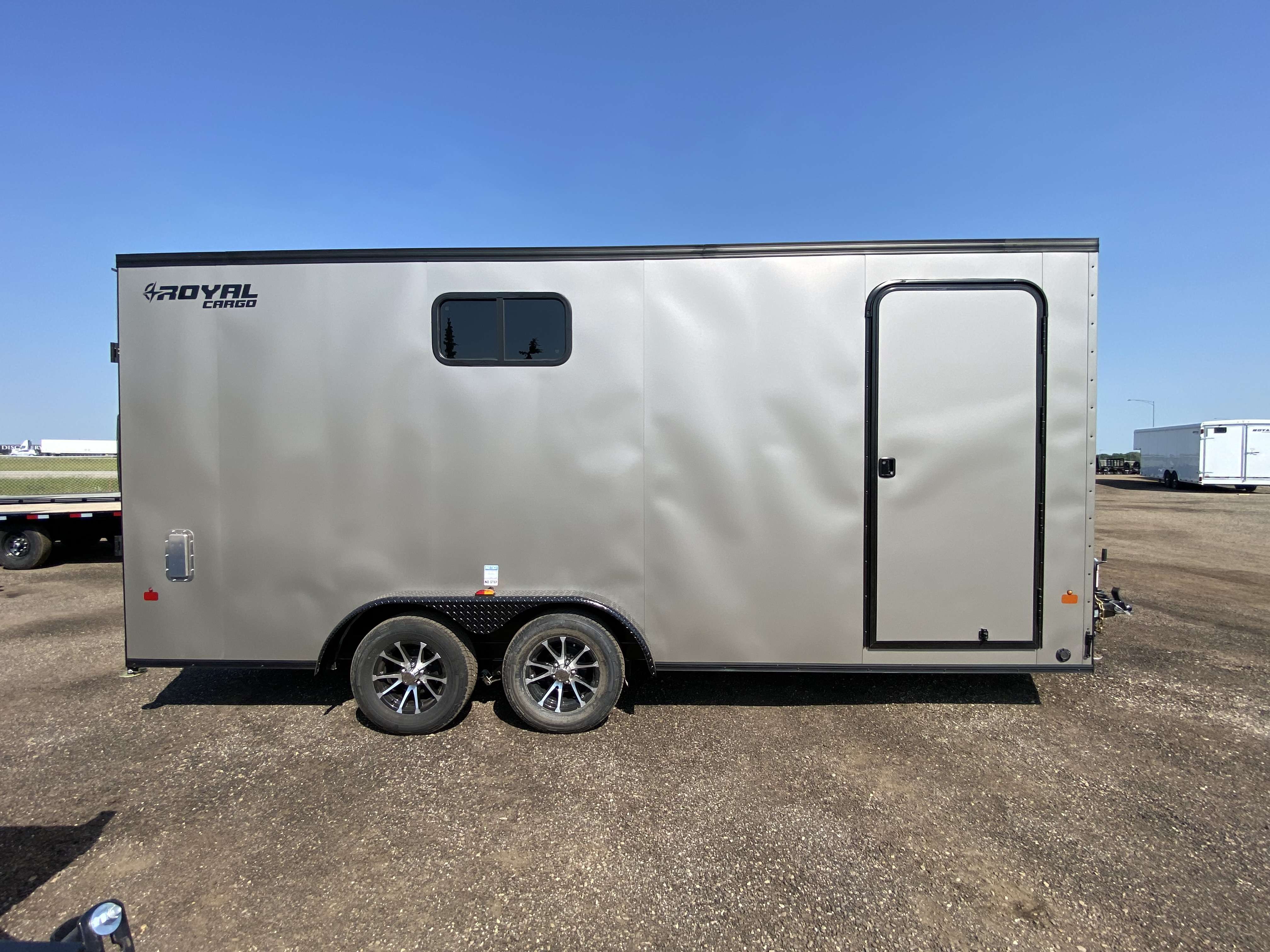 2026 Royal 7.5'x20' Fully Insulated Cargo w/ Camping Package