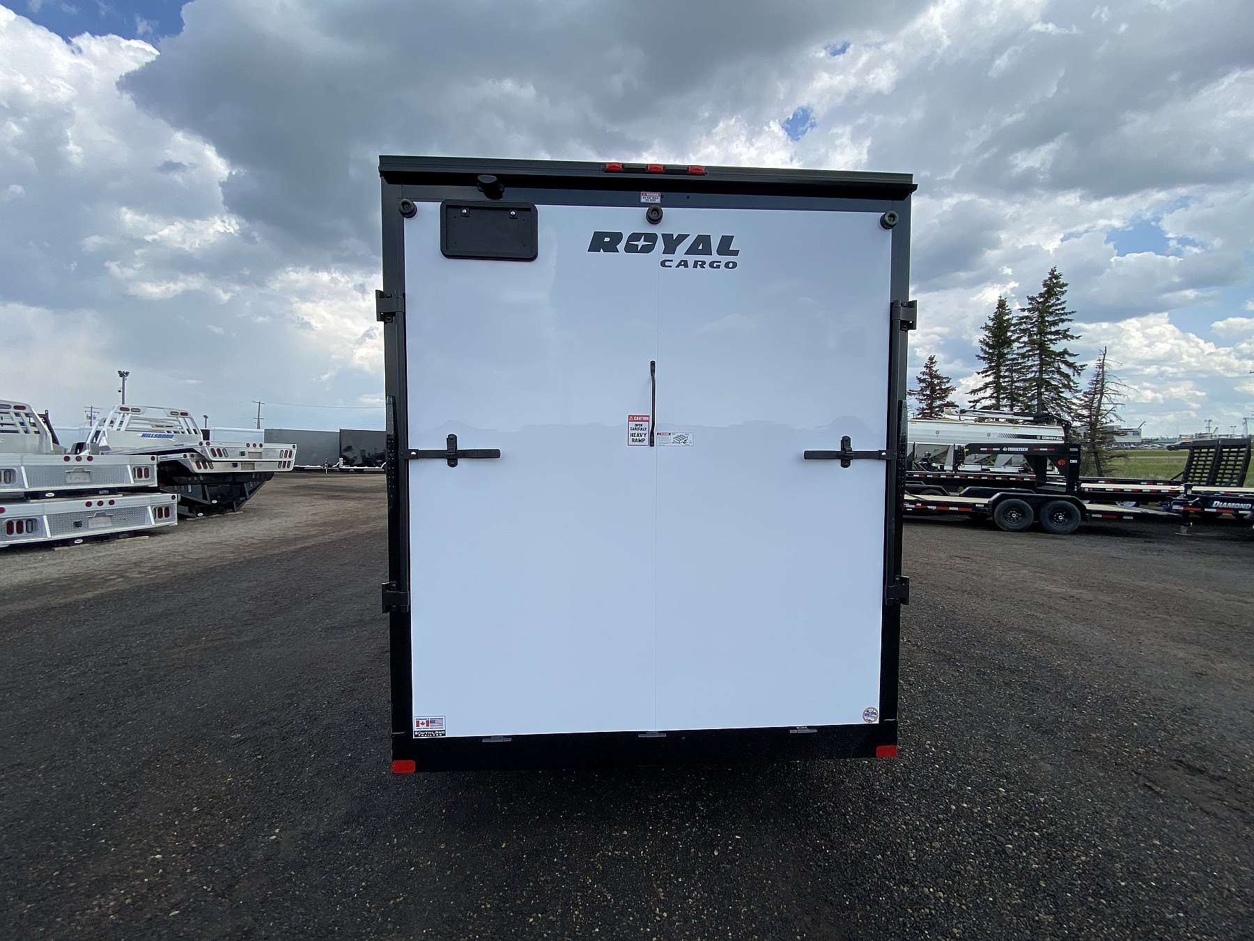 2026 Royal 7'x16' Enclosed Cargo w/ Blackout Package