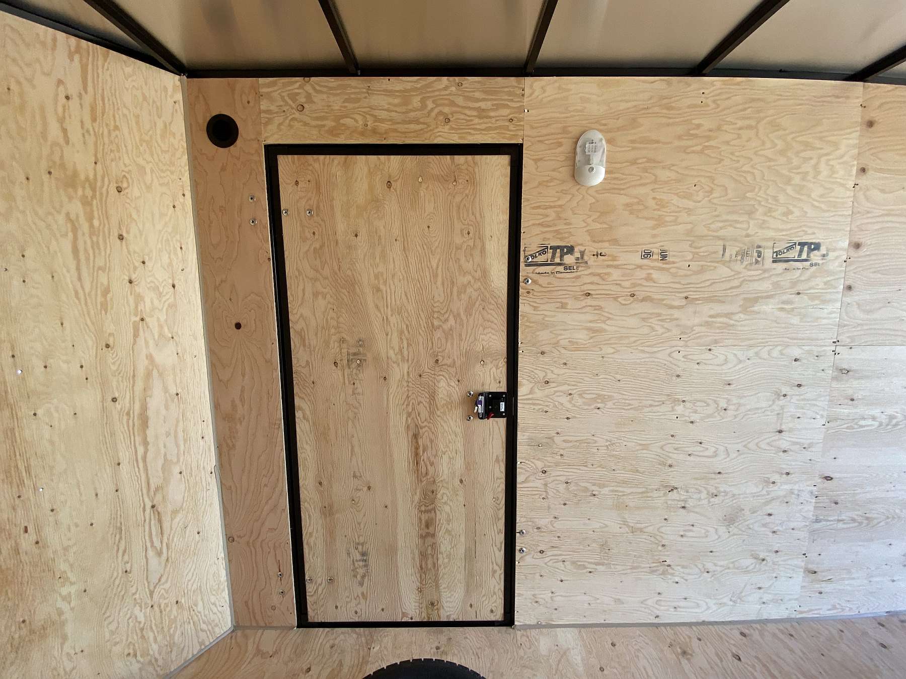 2026 Royal 7'x16' Enclosed Cargo w/ Blackout Package