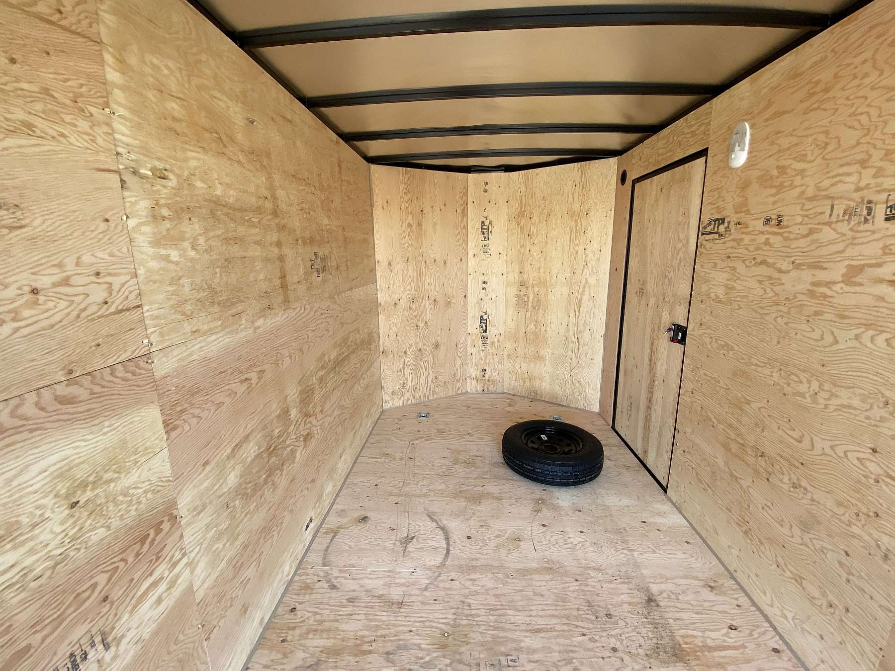 2026 Royal 7'x16' Enclosed Cargo w/ Blackout Package