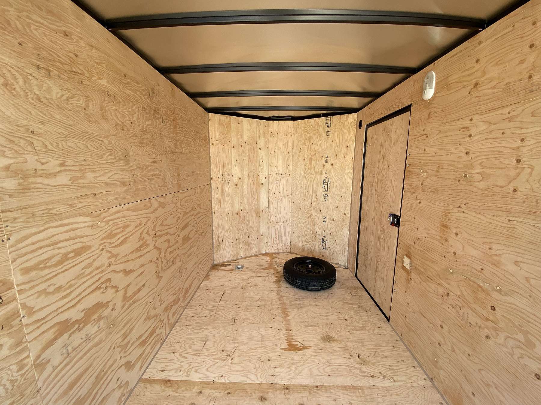 2026 Royal 7'x16' Enclosed Cargo w/ Blackout Package