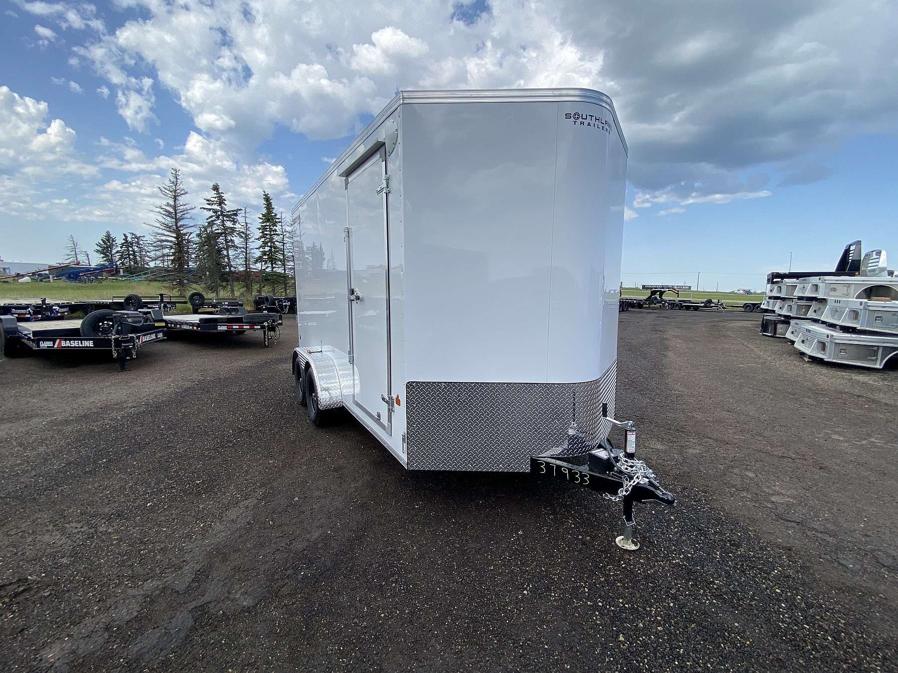 2026 Royal 7'x16' Enclosed Cargo w/ Ramp Door
