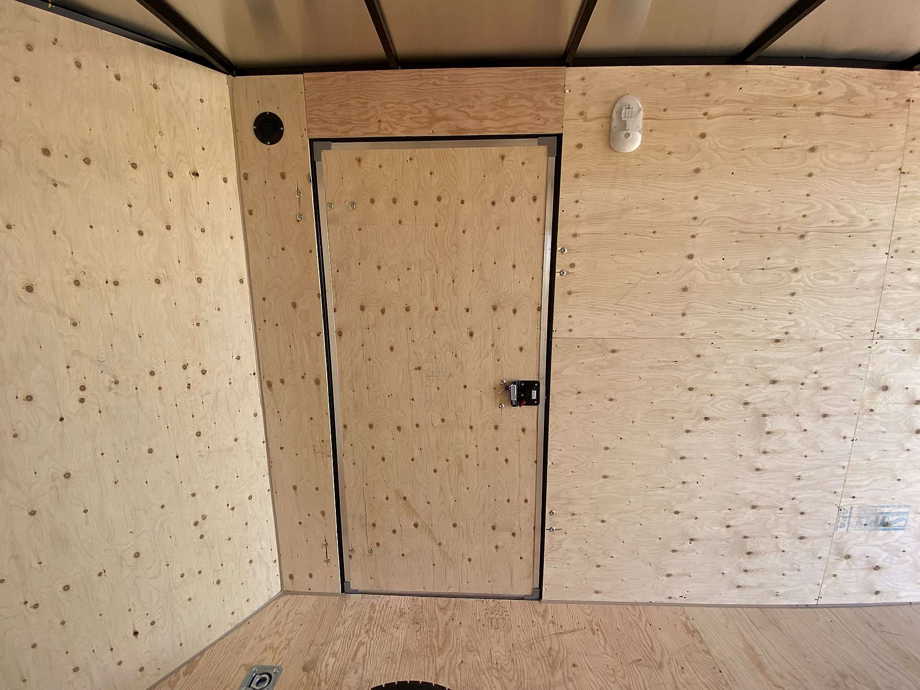 2026 Royal 7'x16' Enclosed Cargo w/ Ramp Door