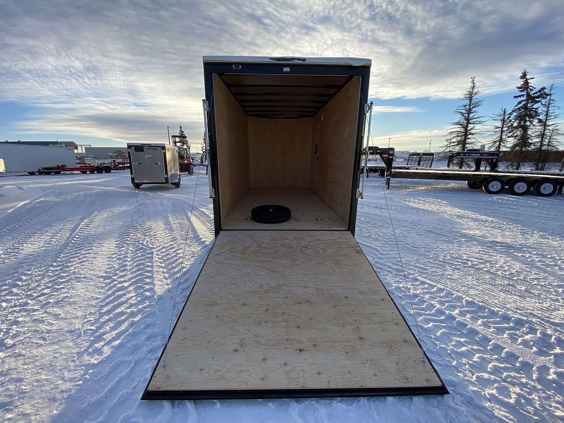 2026 Royal 7'x16' Enclosed Cargo w/ Ramp Door