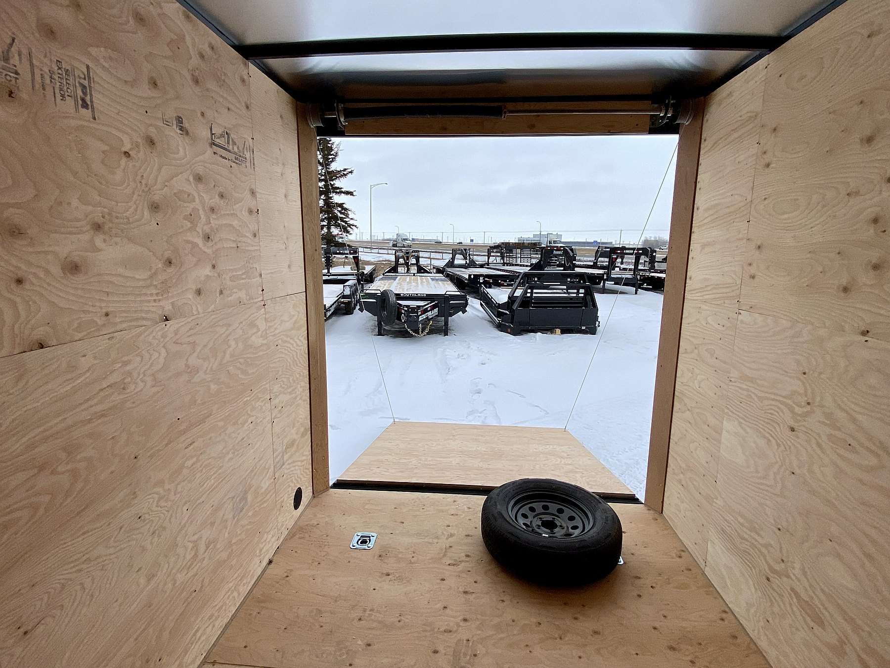 2026 Royal 7'x16' Enclosed Cargo w/ Ramp Door