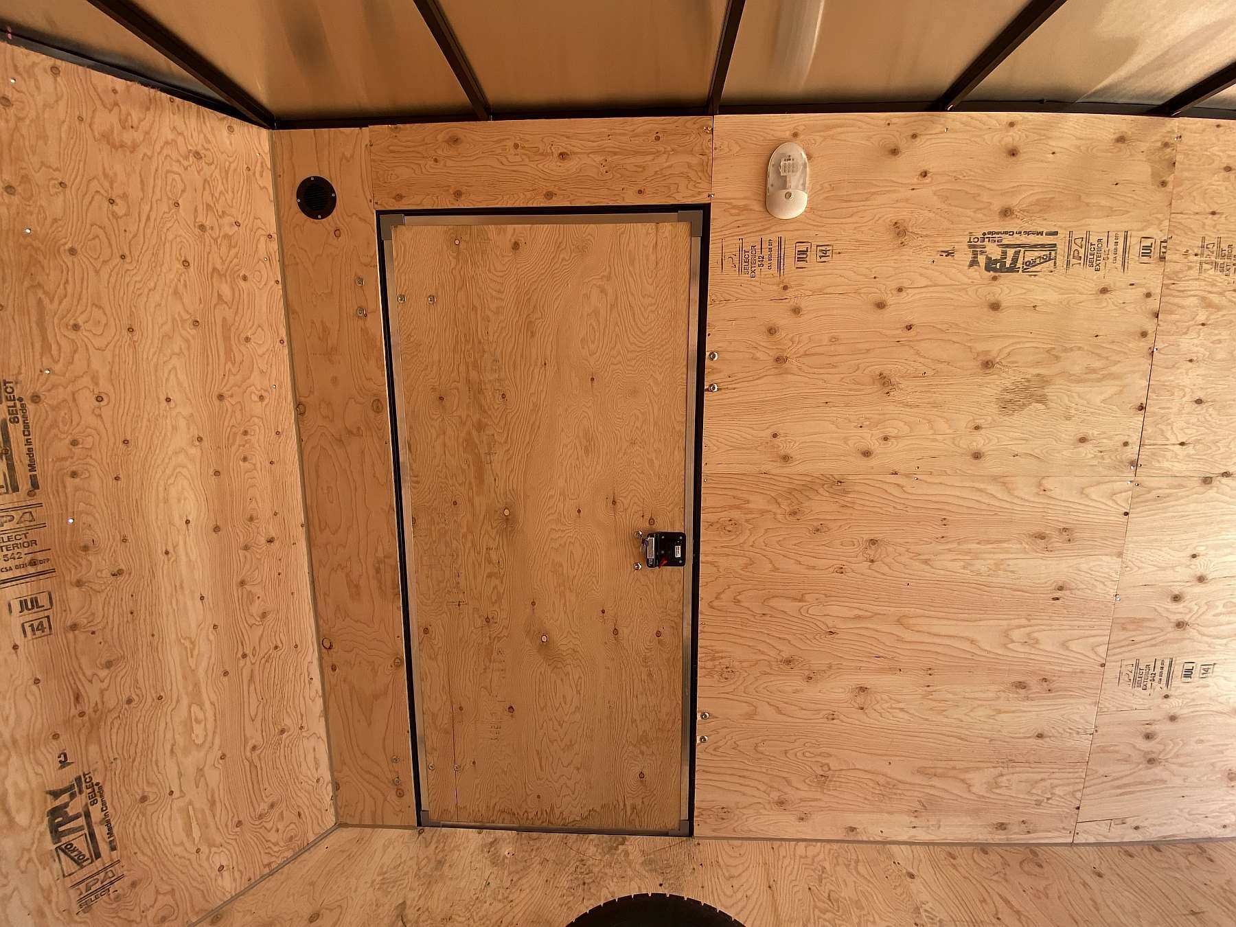 2026 Royal 7'x16' Enclosed Cargo w/ Ramp Door