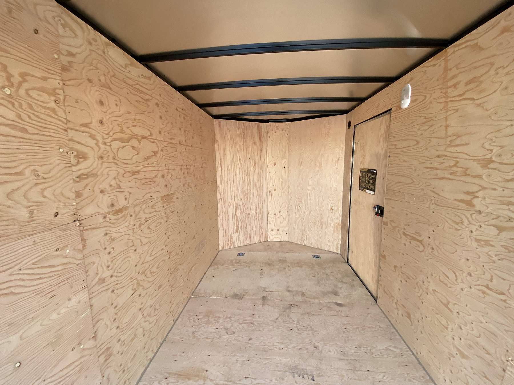 2026 Royal 7'x18' Enclosed Cargo w/ Aluminum Wheels