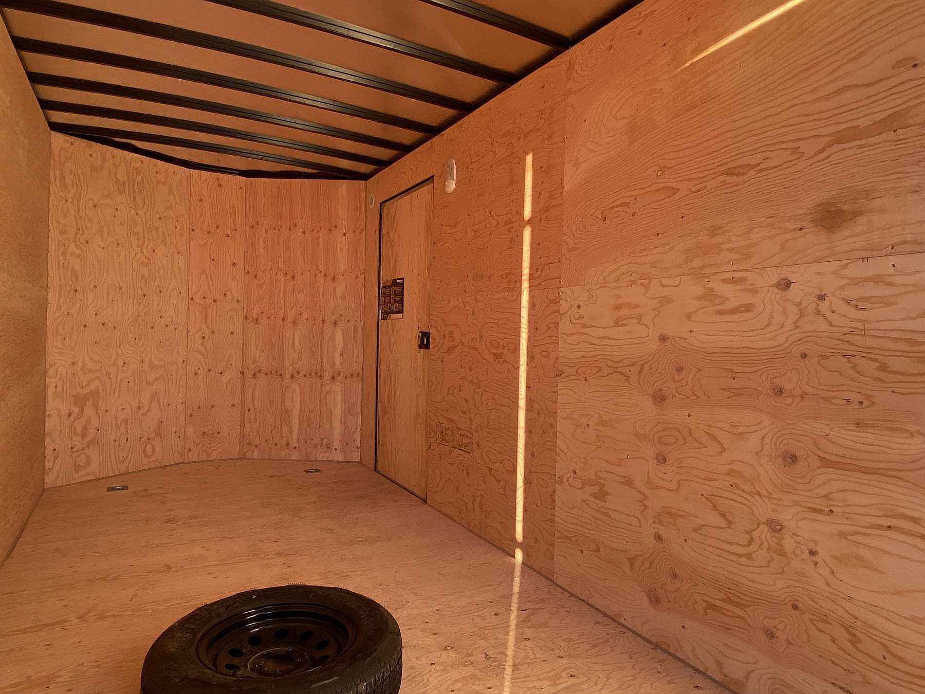 2026 Royal 7'x18' Enclosed Cargo w/ Barn Door