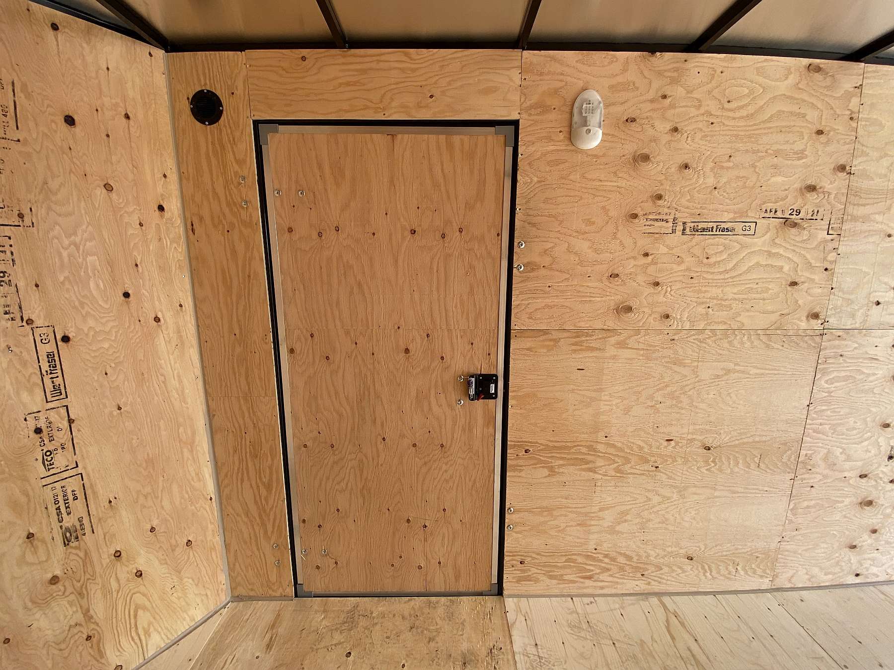 2026 Royal 7'x18' Enclosed Cargo w/ Blackout Package