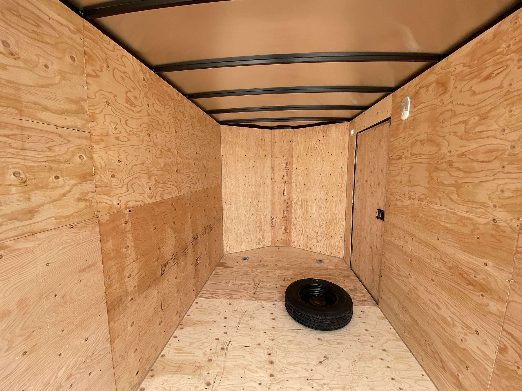 2026 Royal 7'x18' Enclosed Cargo w/ Ramp Door