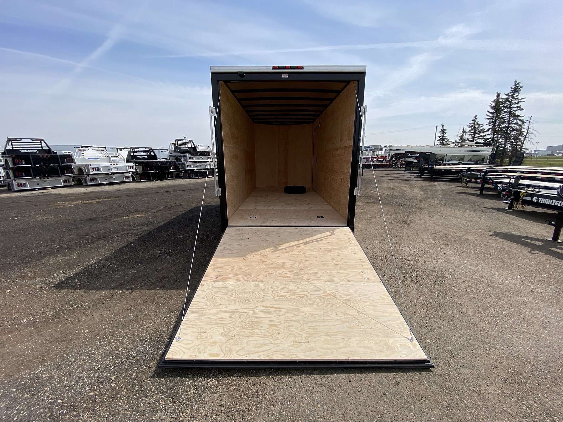 2026 Royal 7'x18' Enclosed Cargo  w/ Ramp Door