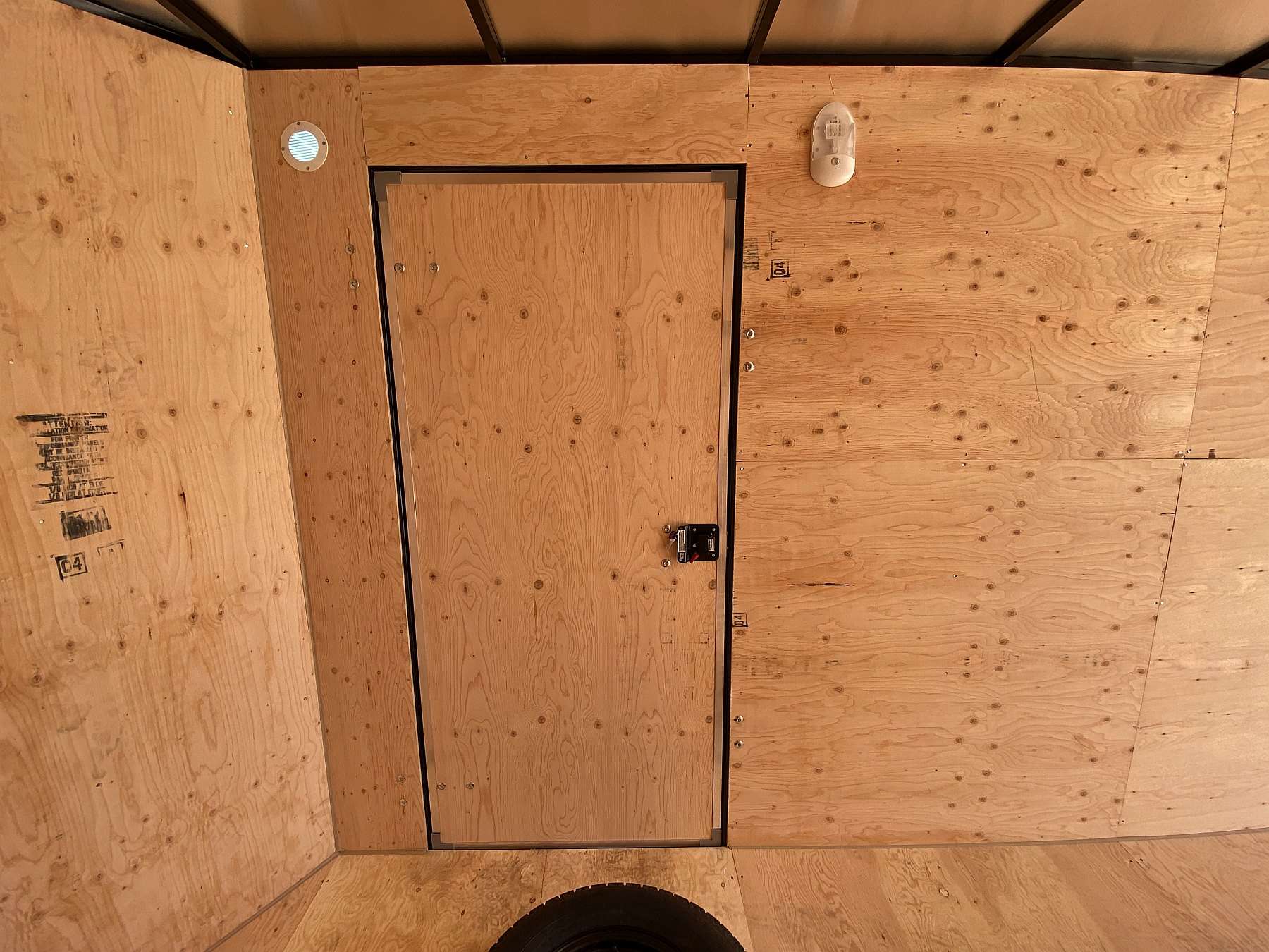 2026 Royal 7'x18' Enclosed Cargo w/ Ramp Door