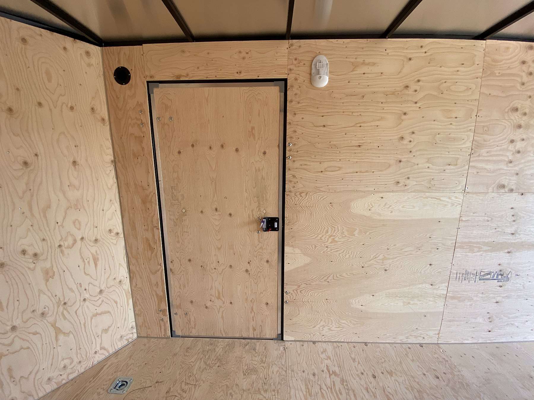 2026 Royal 7'x18' Enclosed Cargo w/ Ramp Door