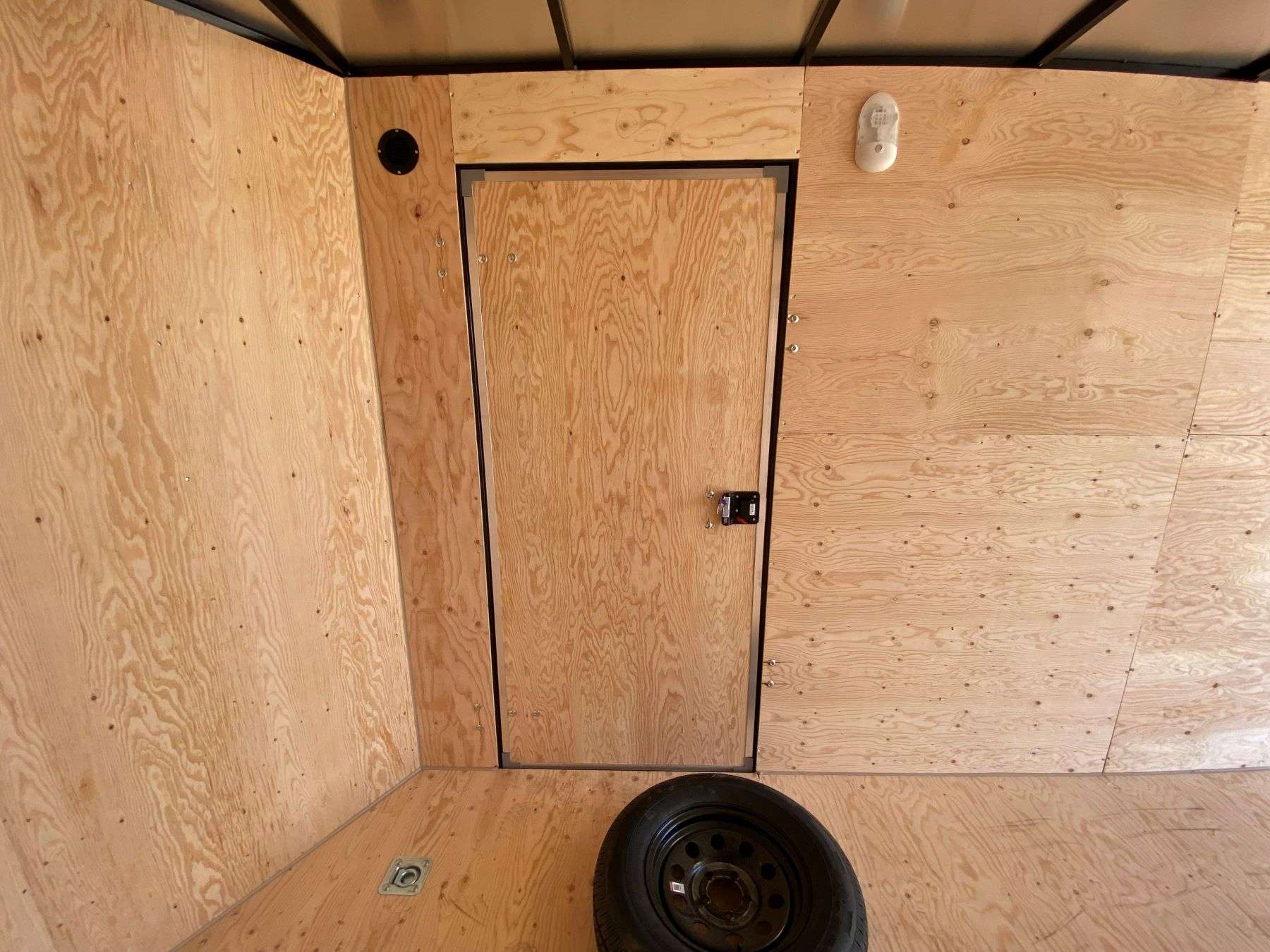 2026 Royal 7'x18' Enclosed Cargo w/ Ramp Door