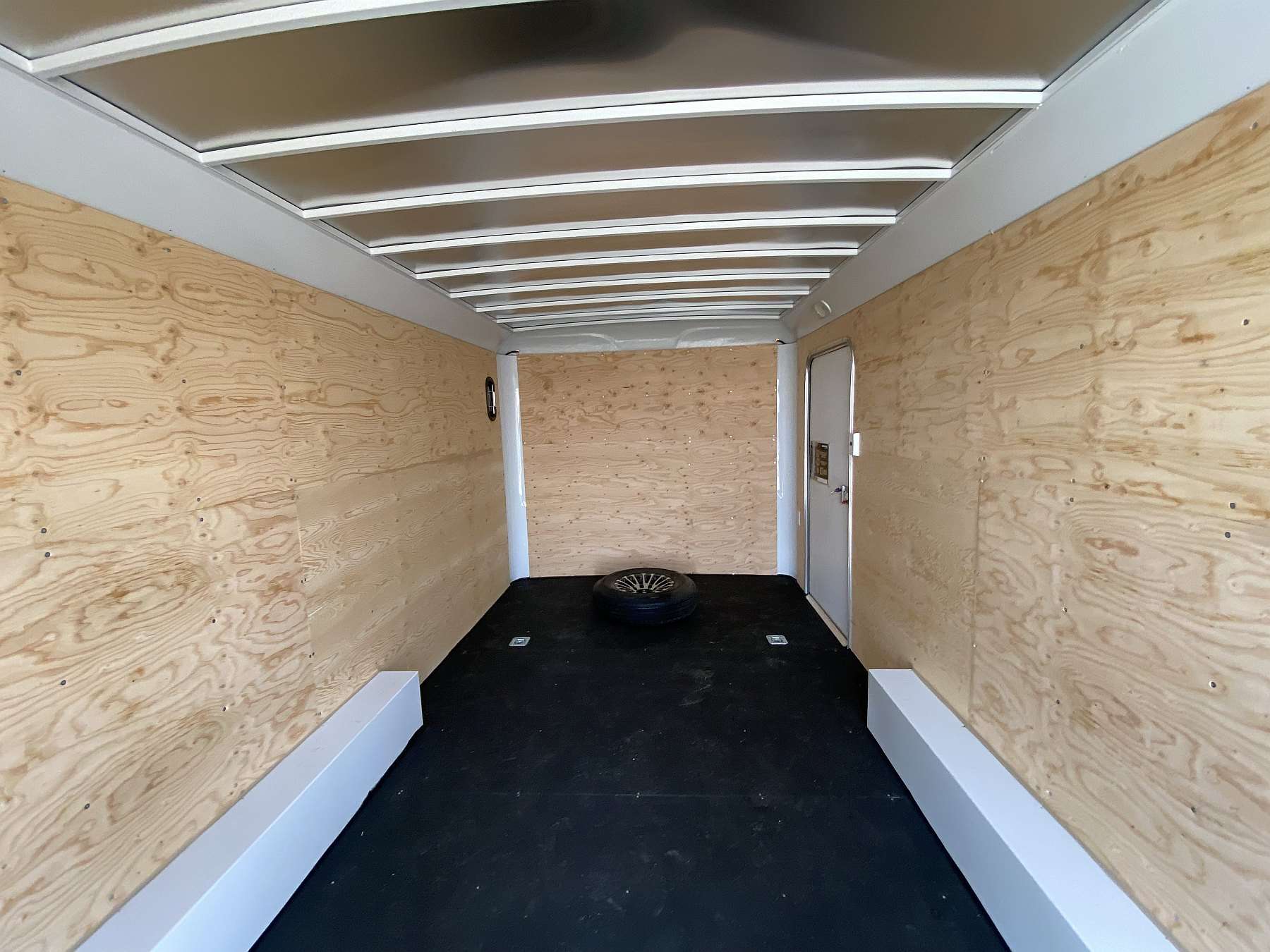 2026 Royal 8.5'x16' Commercial Enclosed Cargo Trailer