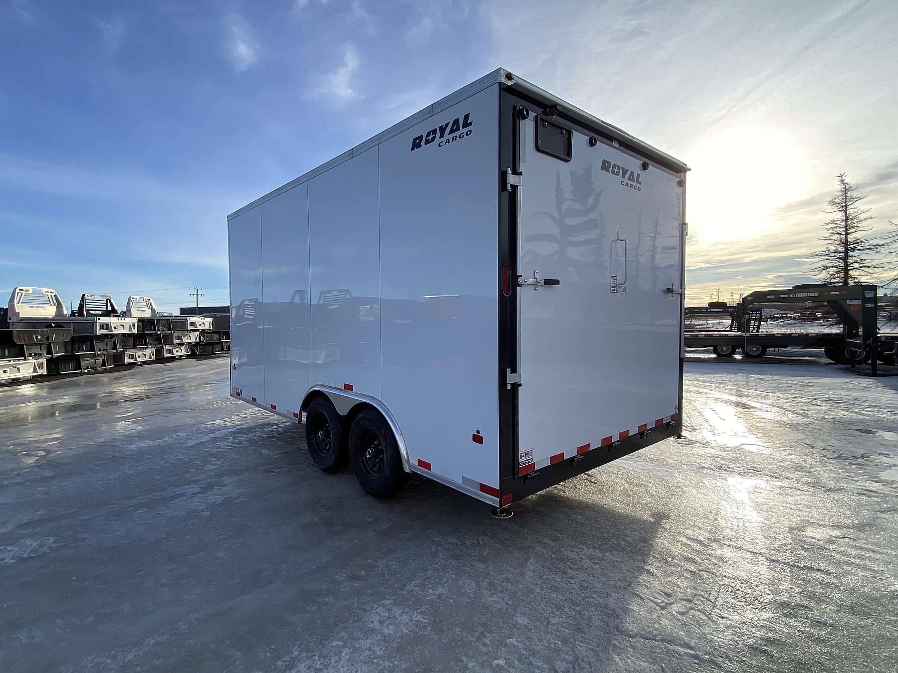 2026 Royal 8.5'x18' Enclosed Cargo Trailer w/ Dovetail