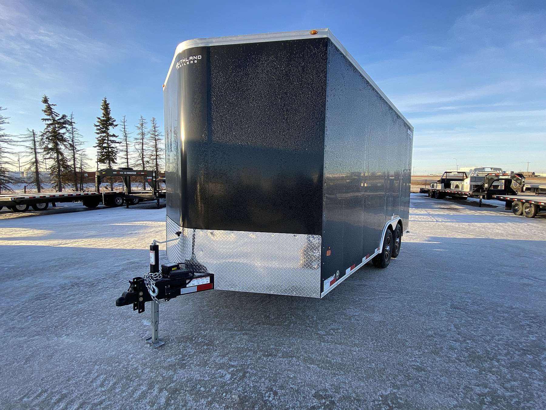 2026 Royal 8.5'x18' Enclosed Cargo w/ ALM Wheels & Dovetail