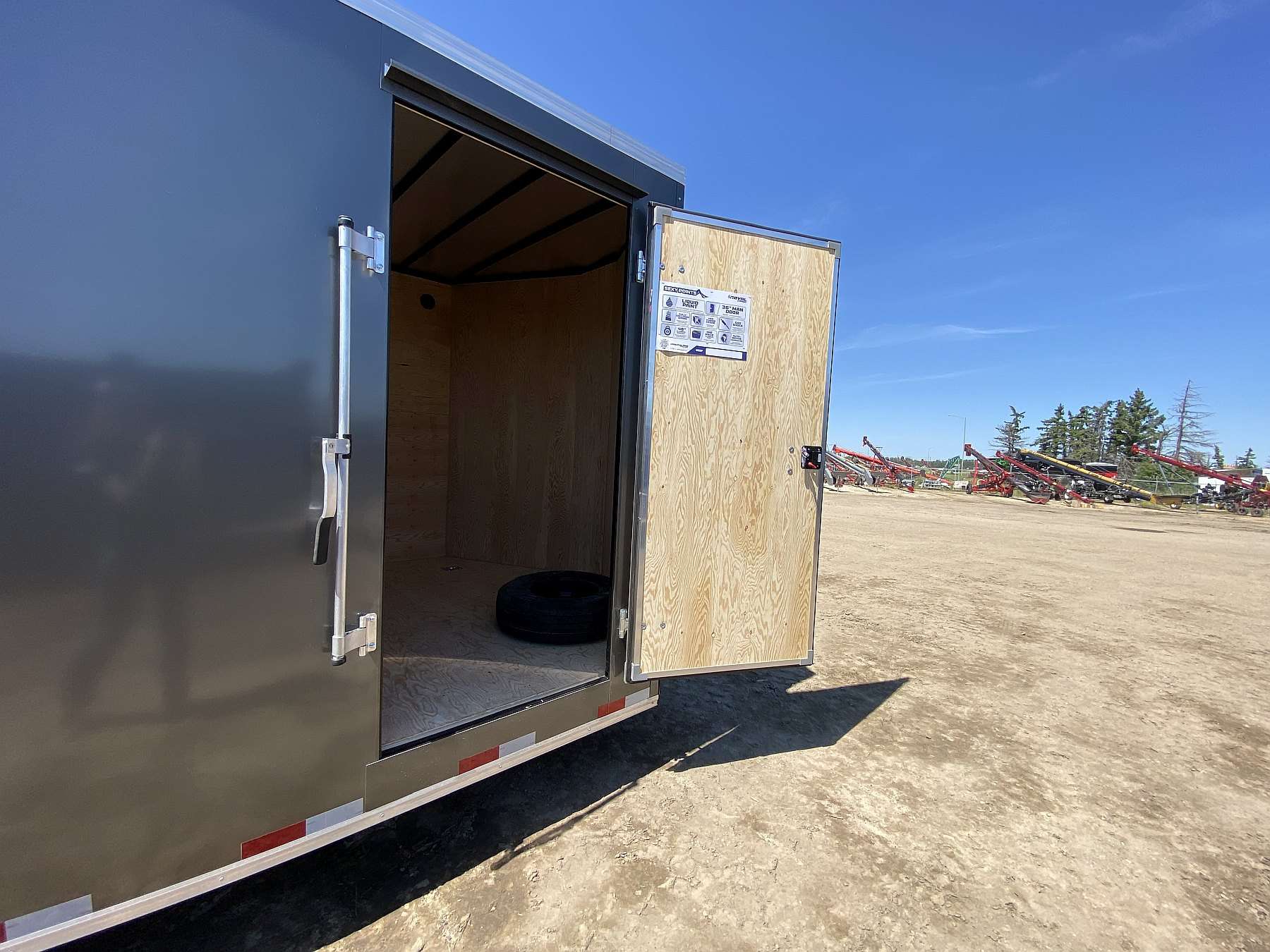 2026 Royal 8.5'x18' Enclosed Cargo w/ ALM Wheels & Dovetail
