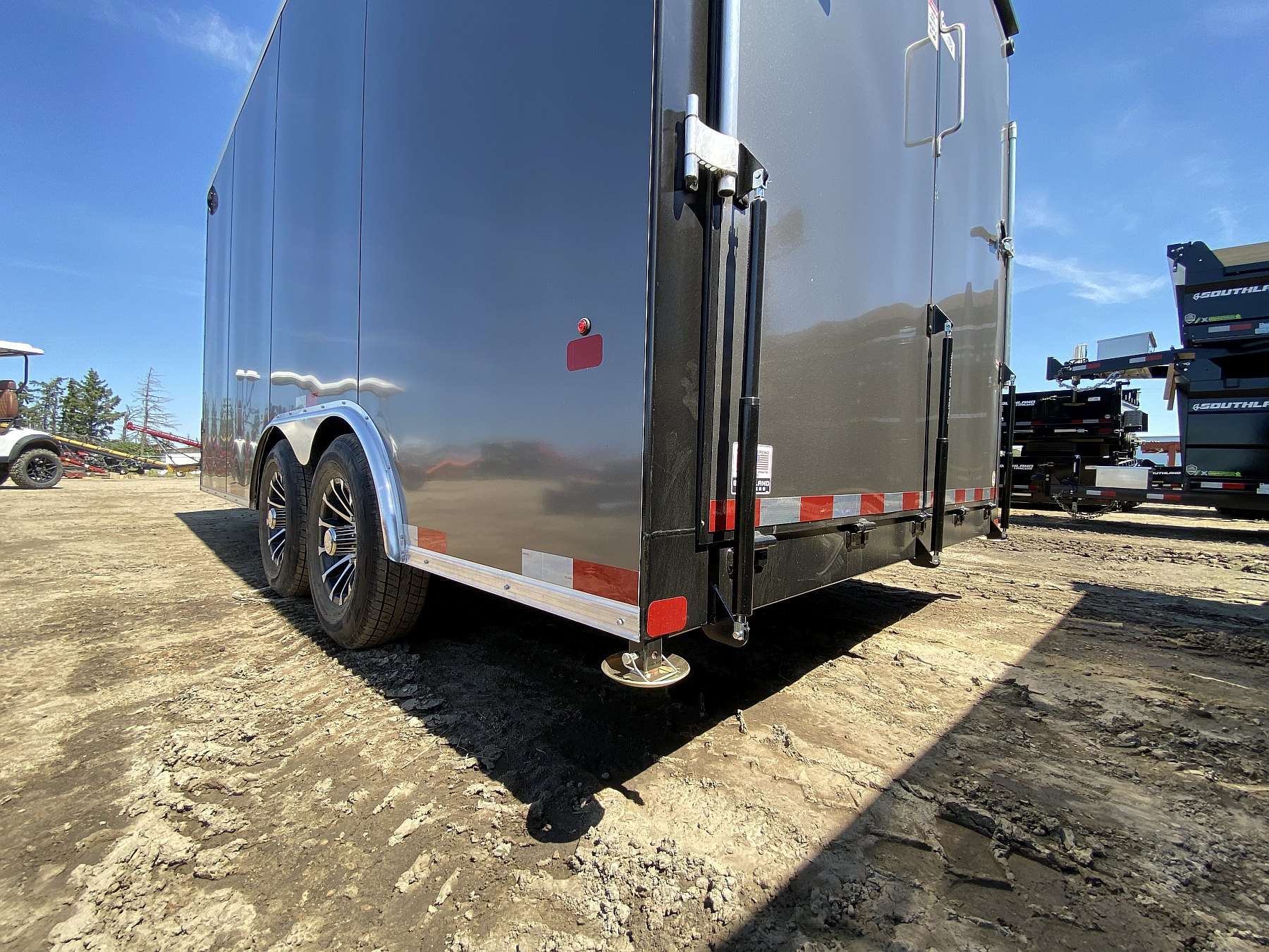 2026 Royal 8.5'x18' Enclosed Cargo w/ ALM Wheels & Dovetail