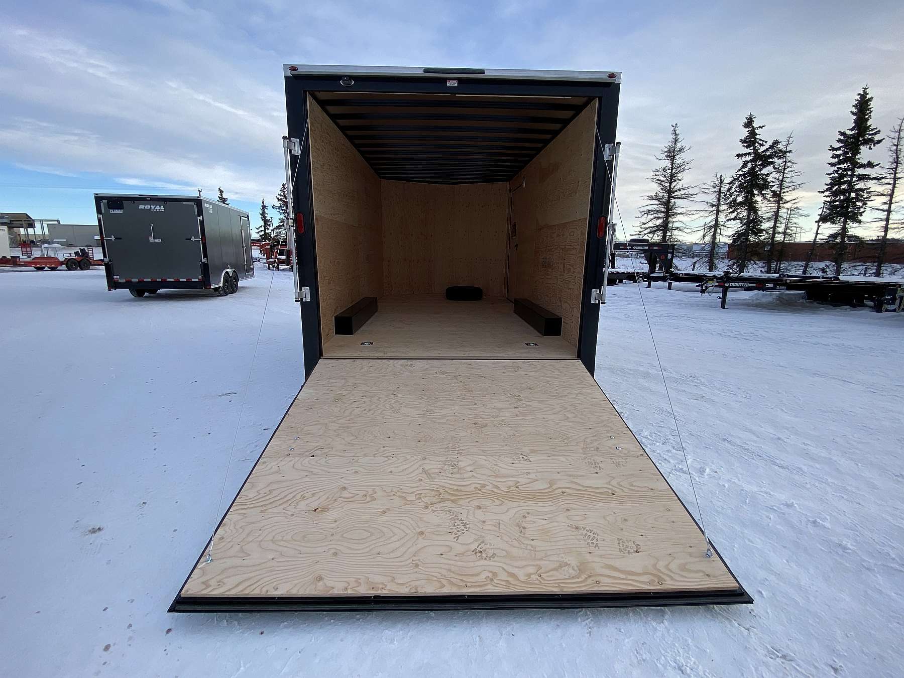 2026 Royal 8.5'x18' Enclosed Cargo w/ Ramp Door