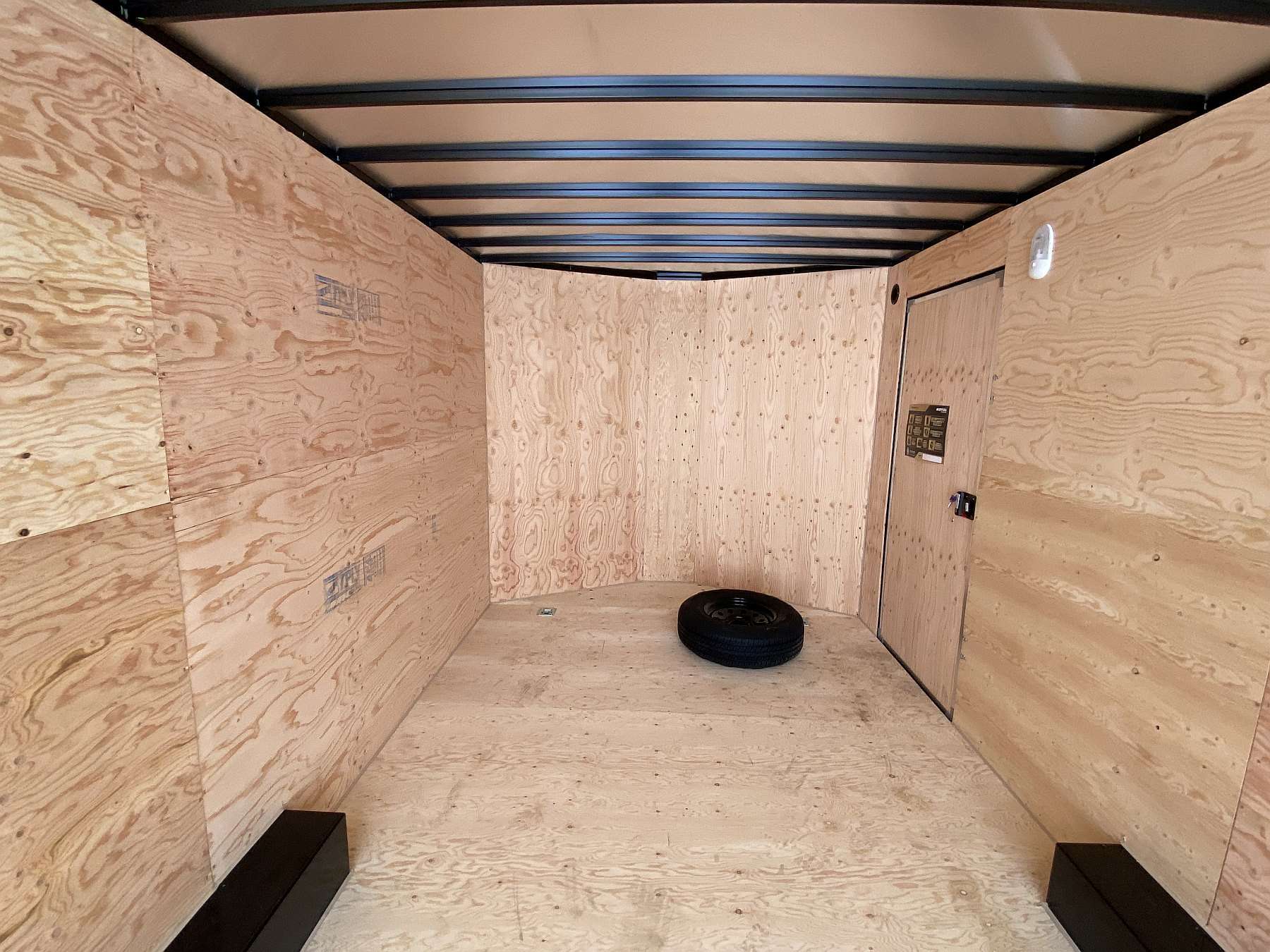 2026 Royal 8.5'x18' Enclosed Cargo w/ Ramp Door