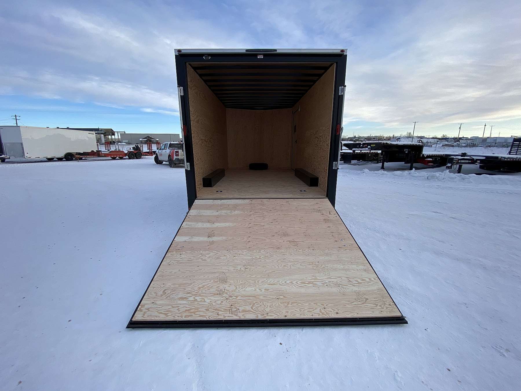 2026 Royal 8.5'x18' Enclosed Cargo w/ Ramp Door