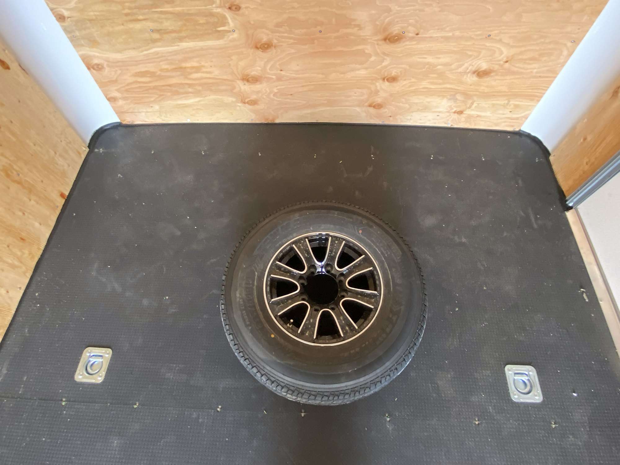 2026 Royal 8.5'x20' Commercial Enclosed Trailer