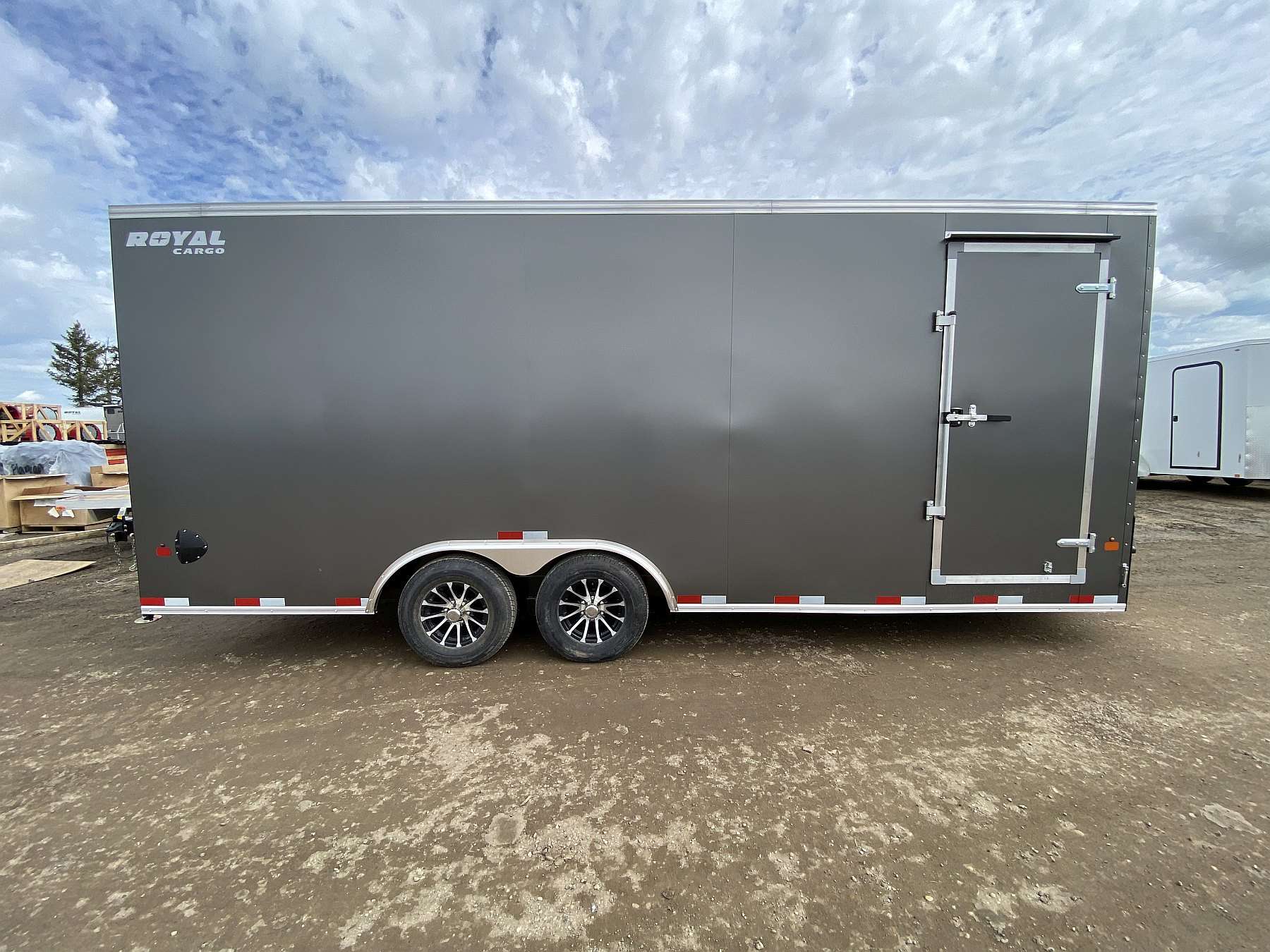 2026 Royal 8.5'x22' Enclosed Cargo w/ Aluminum Wheels