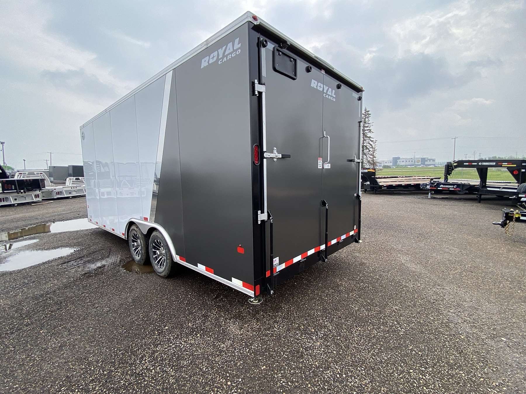 2026 Royal 8.5'x22' Enclosed Cargo w/ Aluminum Wheels