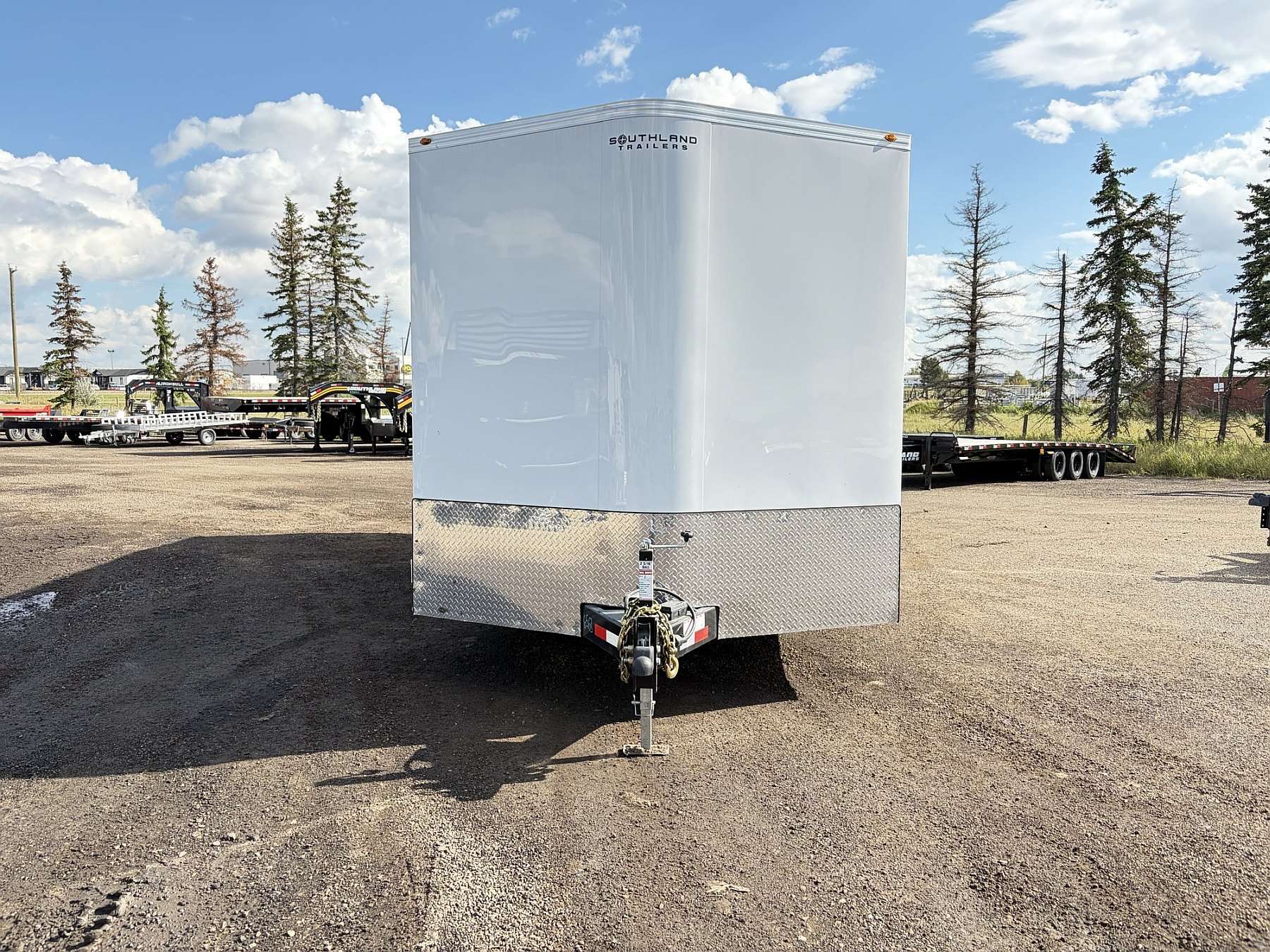 2026 Royal 8.5'x22' Enclosed Cargo w/ Aluminum Wheels