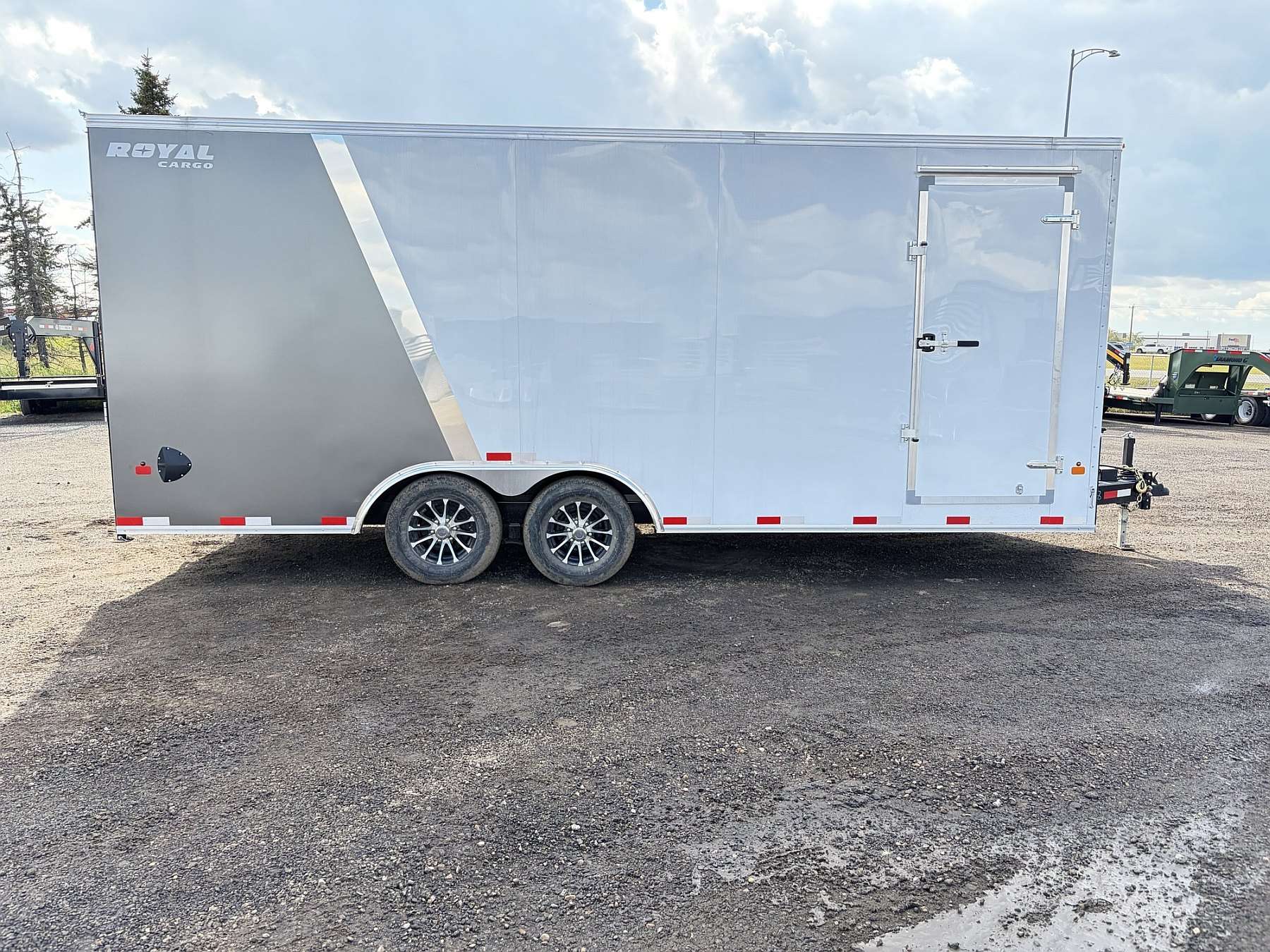 2026 Royal 8.5'x22' Enclosed Cargo w/ Aluminum Wheels