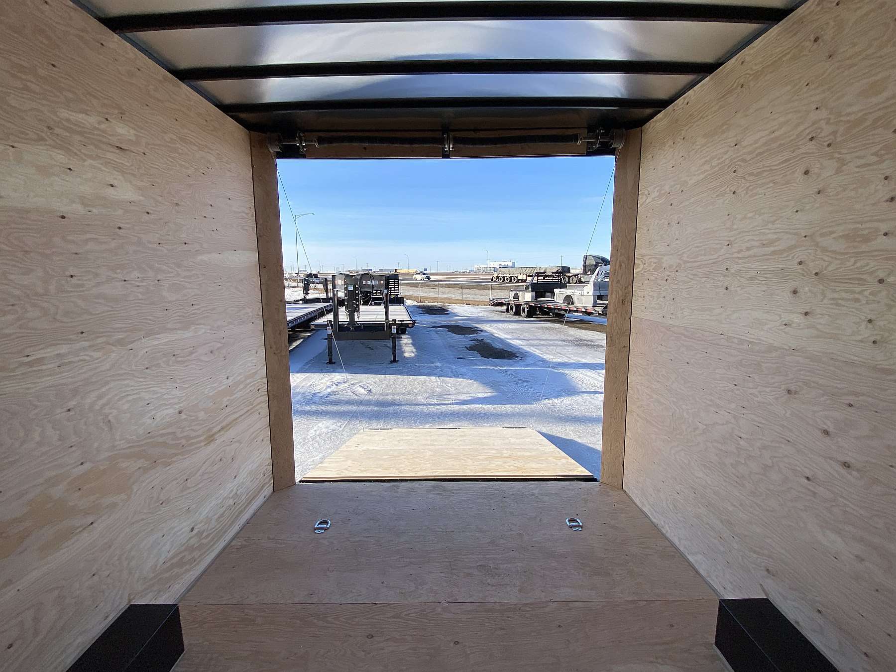 2026 Royal 8.5'x22' Enclosed Cargo w/ Extra Height