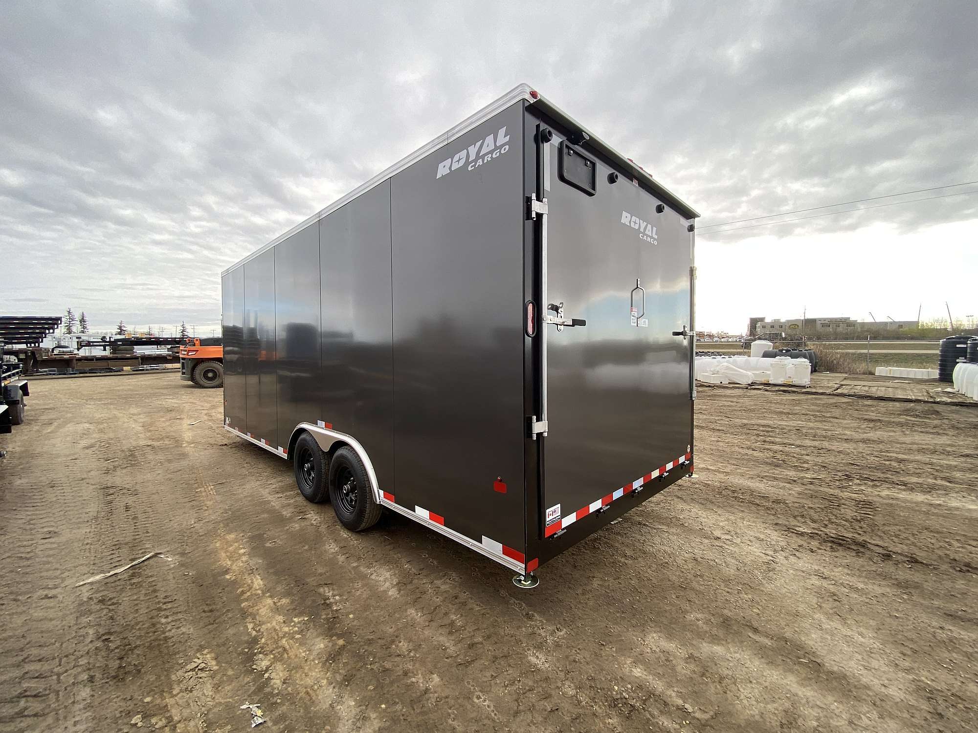 2026 Royal 8.5'x22' Enclosed Cargo w/ Ramp Door