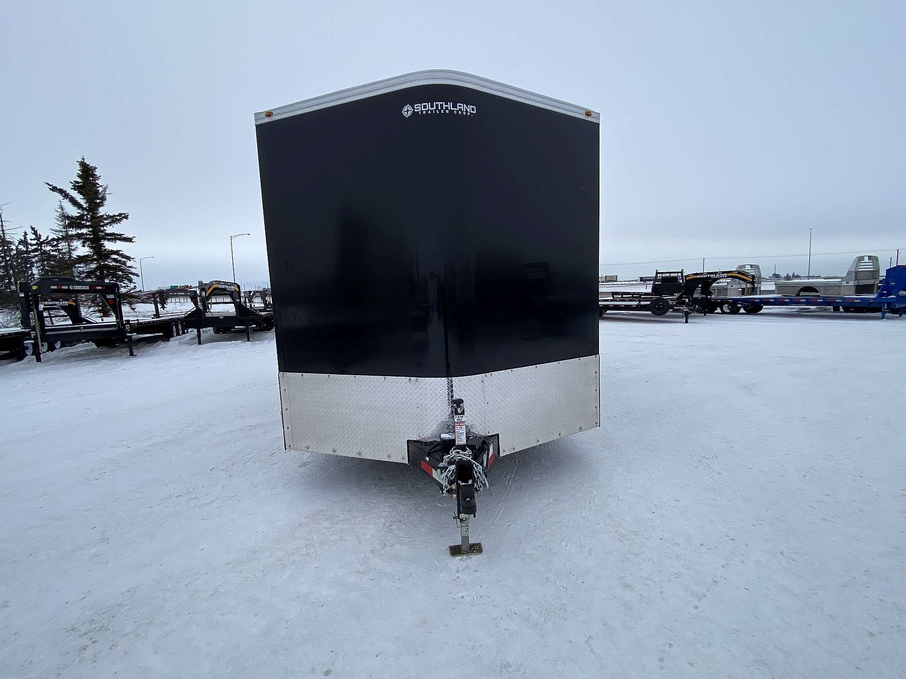 2026 Royal 8.5'x22' Enclosed Cargo w/ Ramp Door