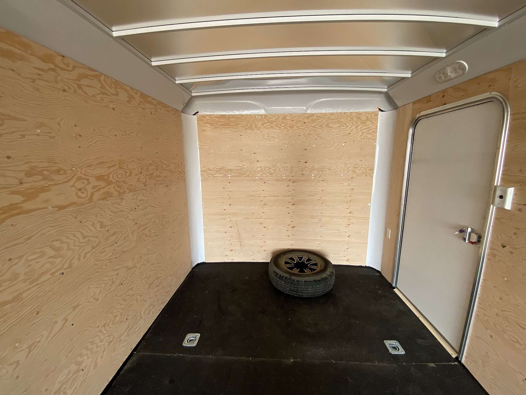 2026 Royal 8.5'x24' Commercial Enclosed Cargo Trailer