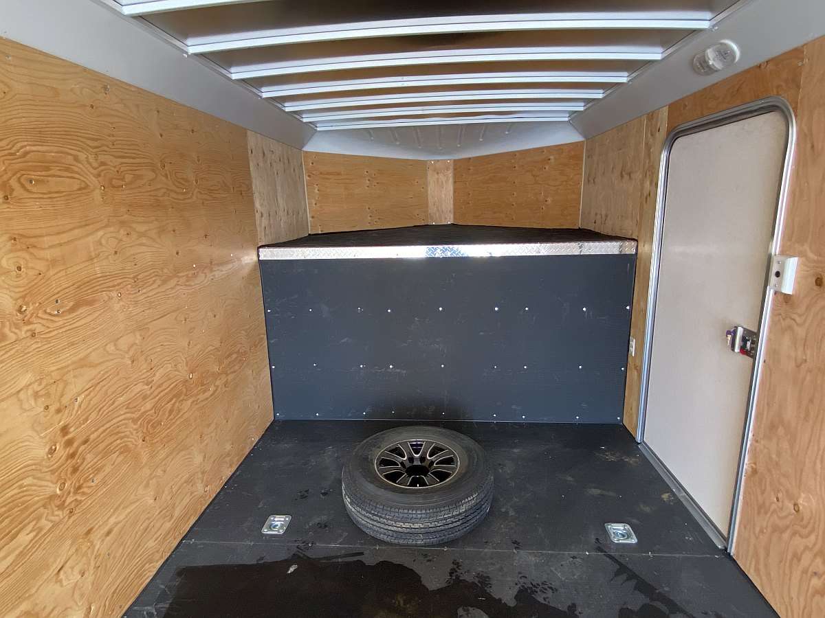 2026 Royal 8.5'x24' Enclosed Gooseneck Cargo Trailer