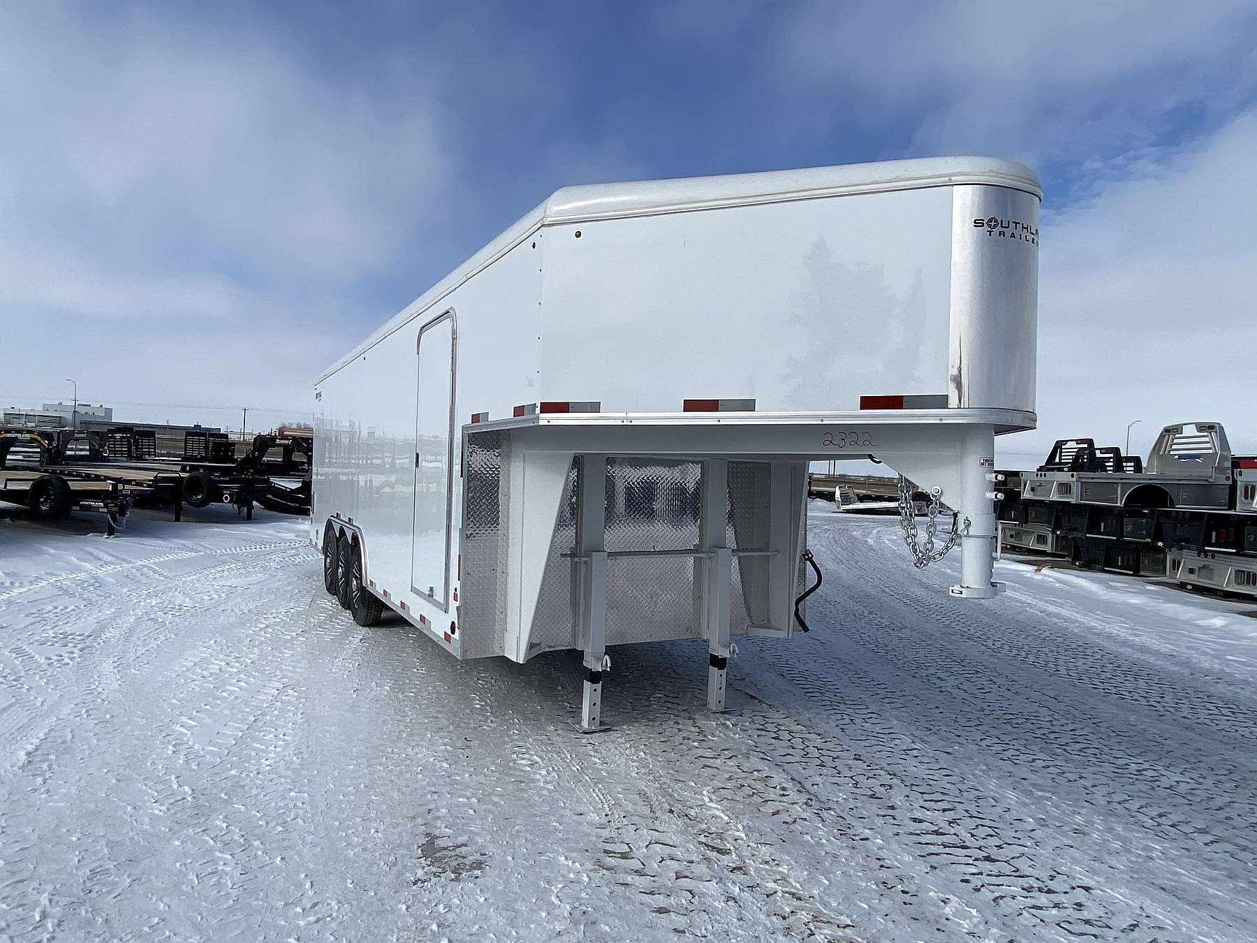 2026 Royal 8.5'x24' Enclosed Gooseneck Cargo Trailer